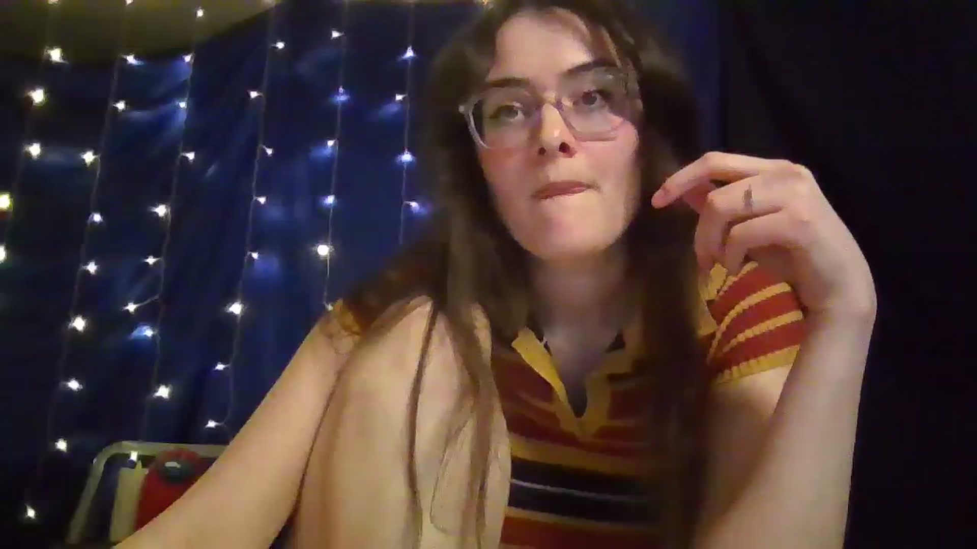 Gallery image thumbnail from EyaDivine's myfreecams stream on, 01/24/2024, 06:34 image 11 of 20