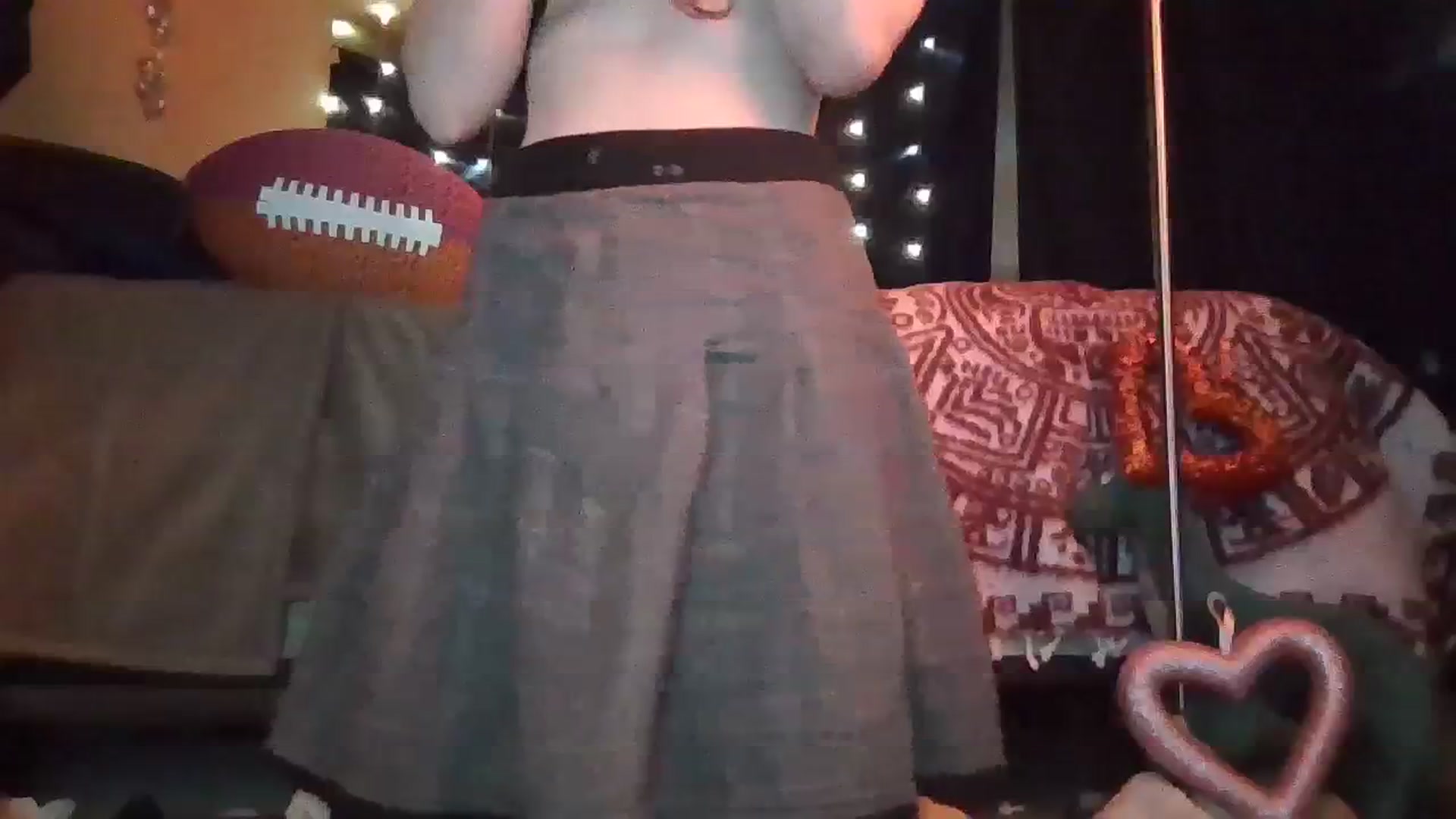 Gallery image thumbnail from EyaDivine's myfreecams stream on, 02/11/2024, 23:22 image 16 of 20
