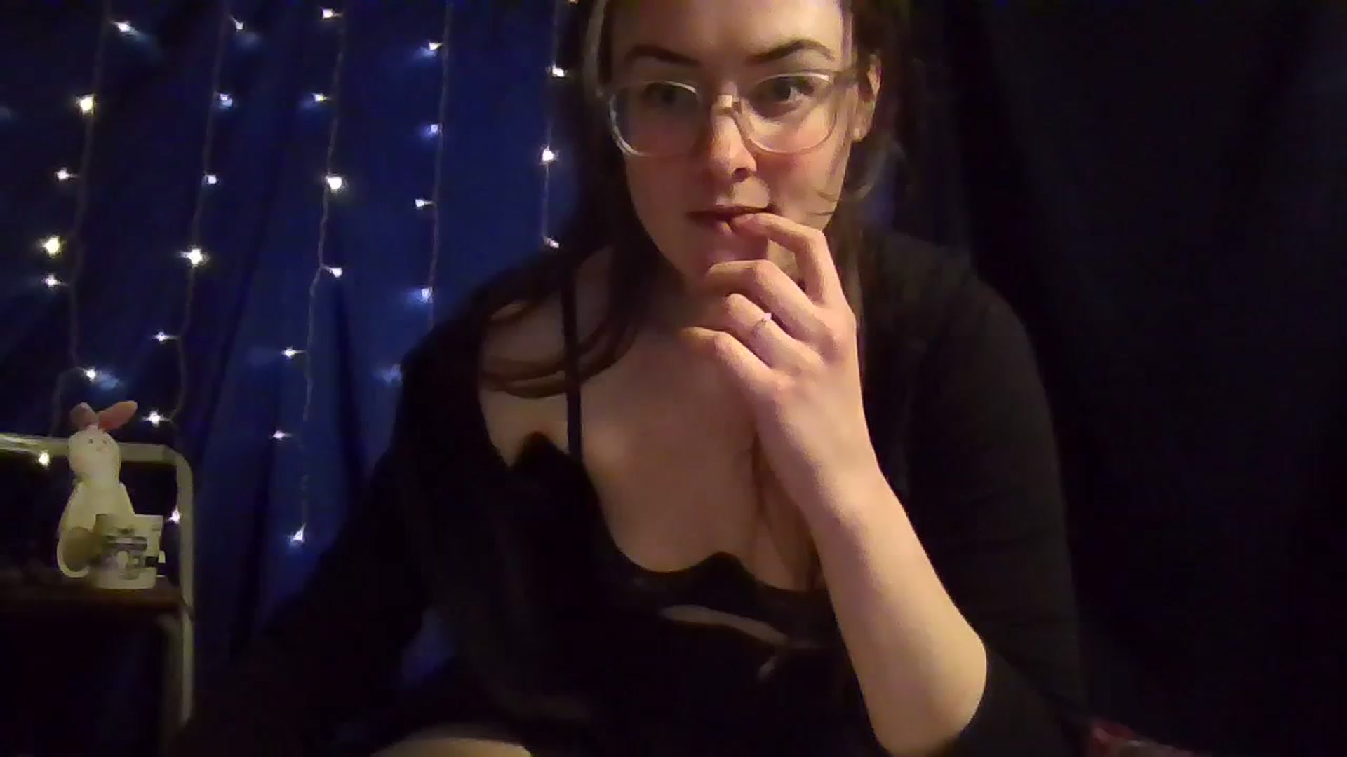 Gallery image thumbnail from EyaDivine's myfreecams stream on, 03/24/2024, 17:02 image 17 of 20