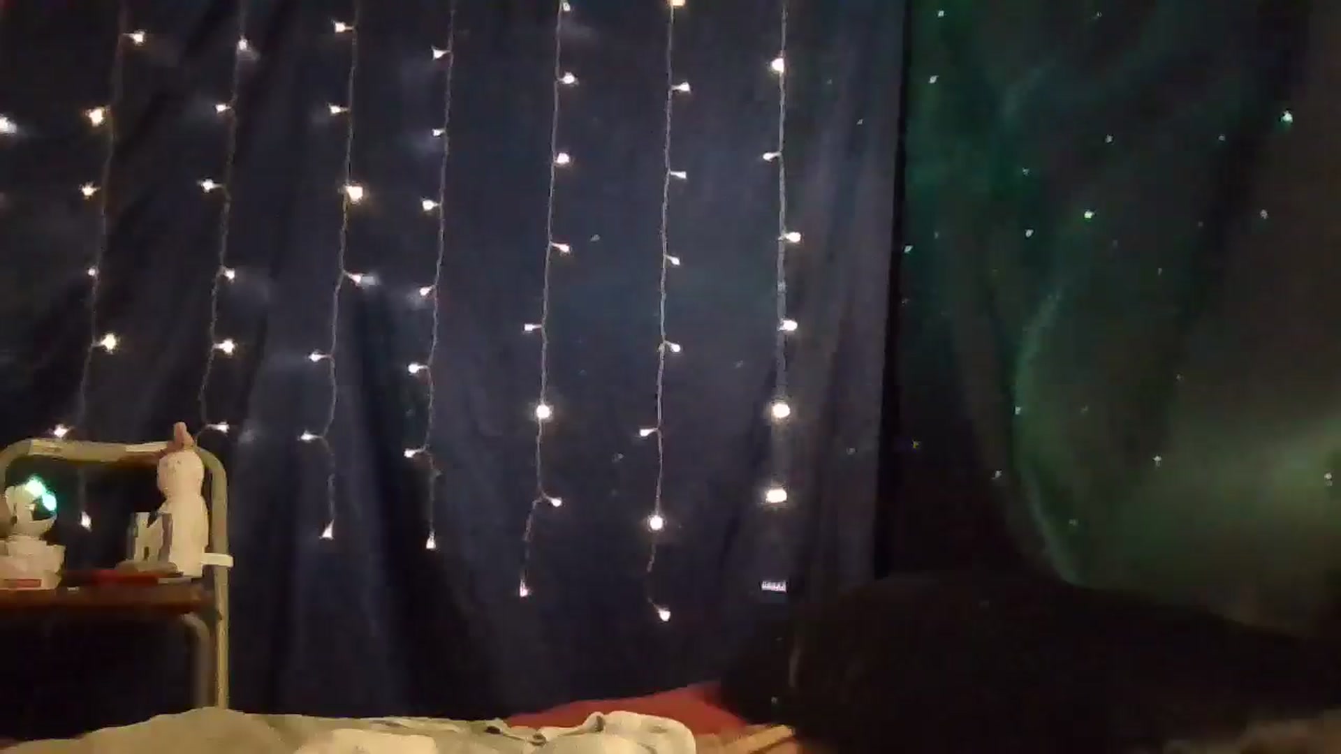 Gallery image thumbnail from EyaDivine's myfreecams stream on, 05/03/2024, 06:52 image 2 of 20