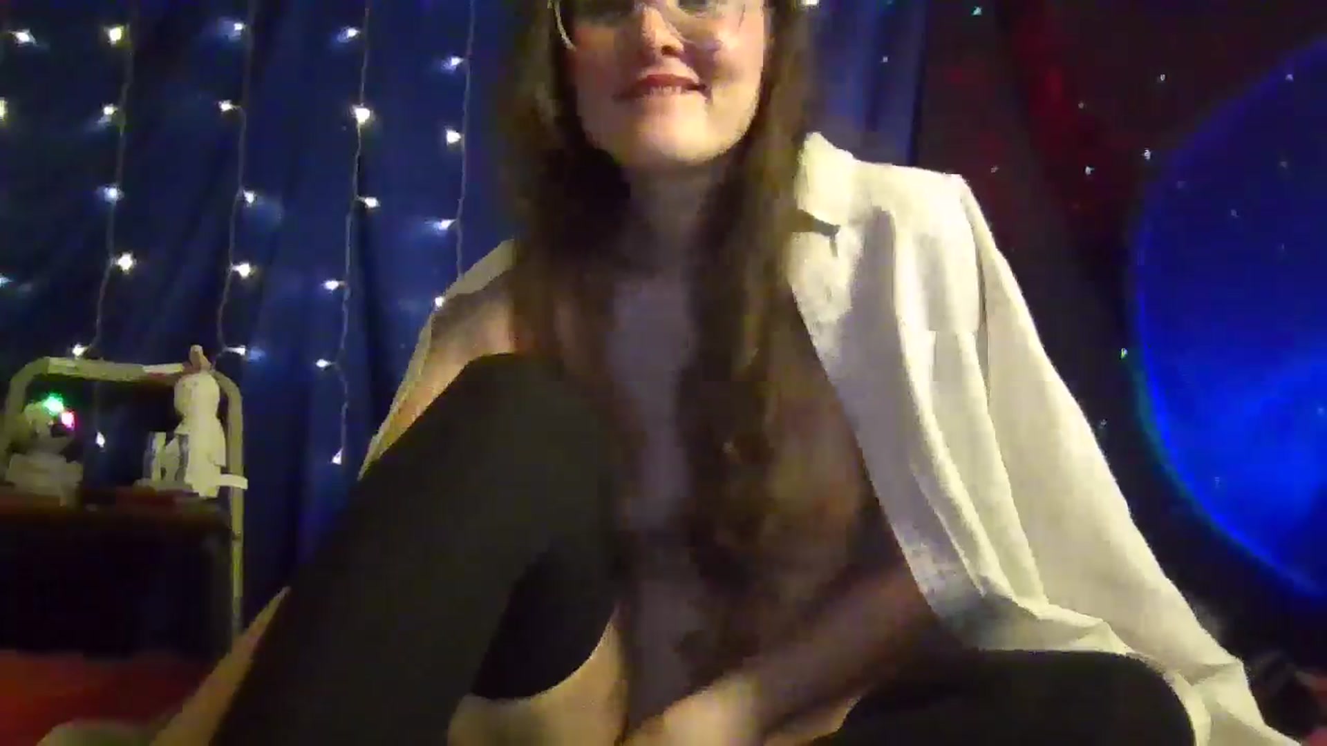 Gallery image thumbnail from EyaDivine's myfreecams stream on, 05/03/2024, 07:43 image 20 of 20