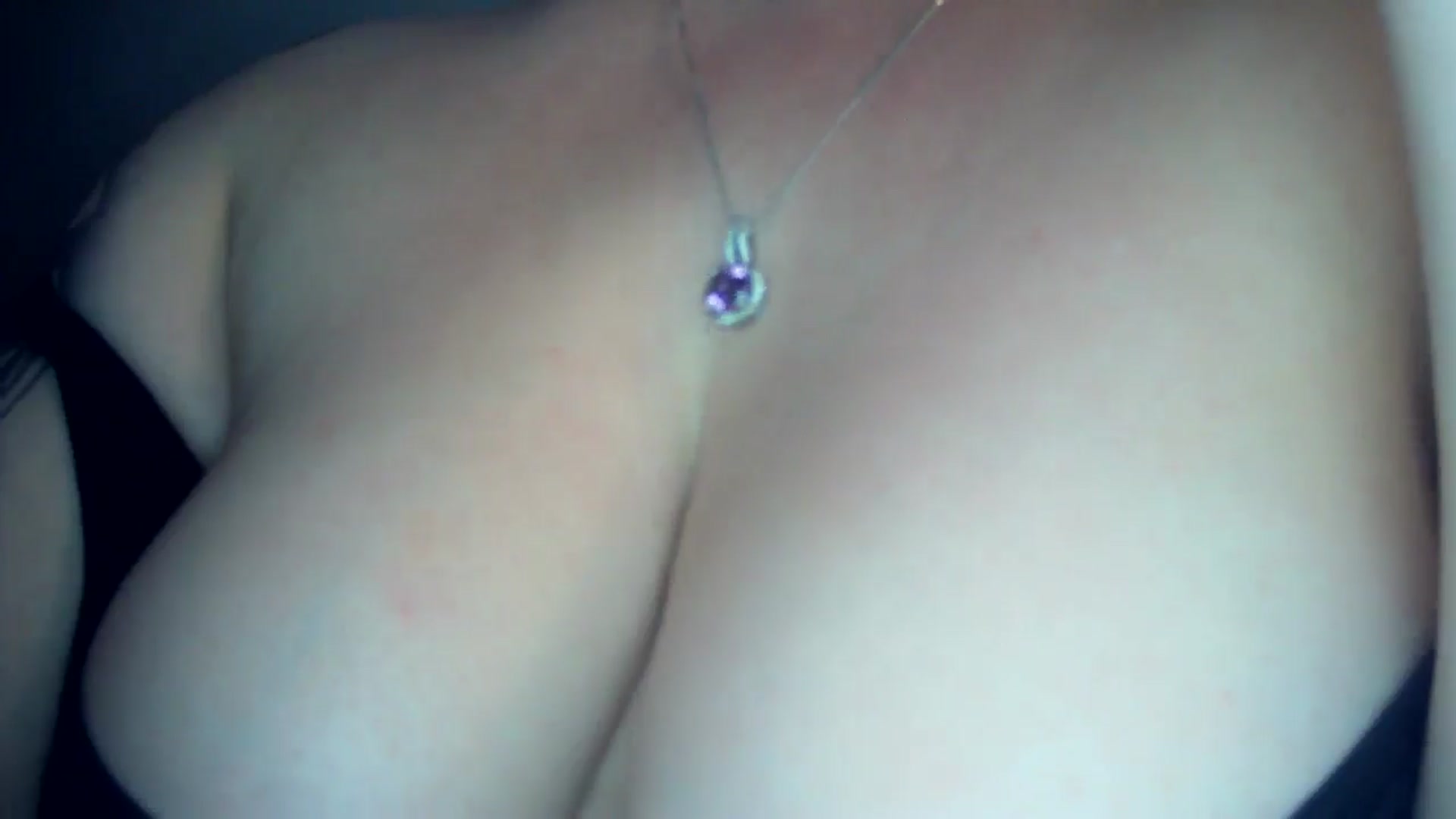 Gallery image thumbnail from EyeUkCandy's myfreecams stream on, 06/14/2024, 21:38 image 17 of 20