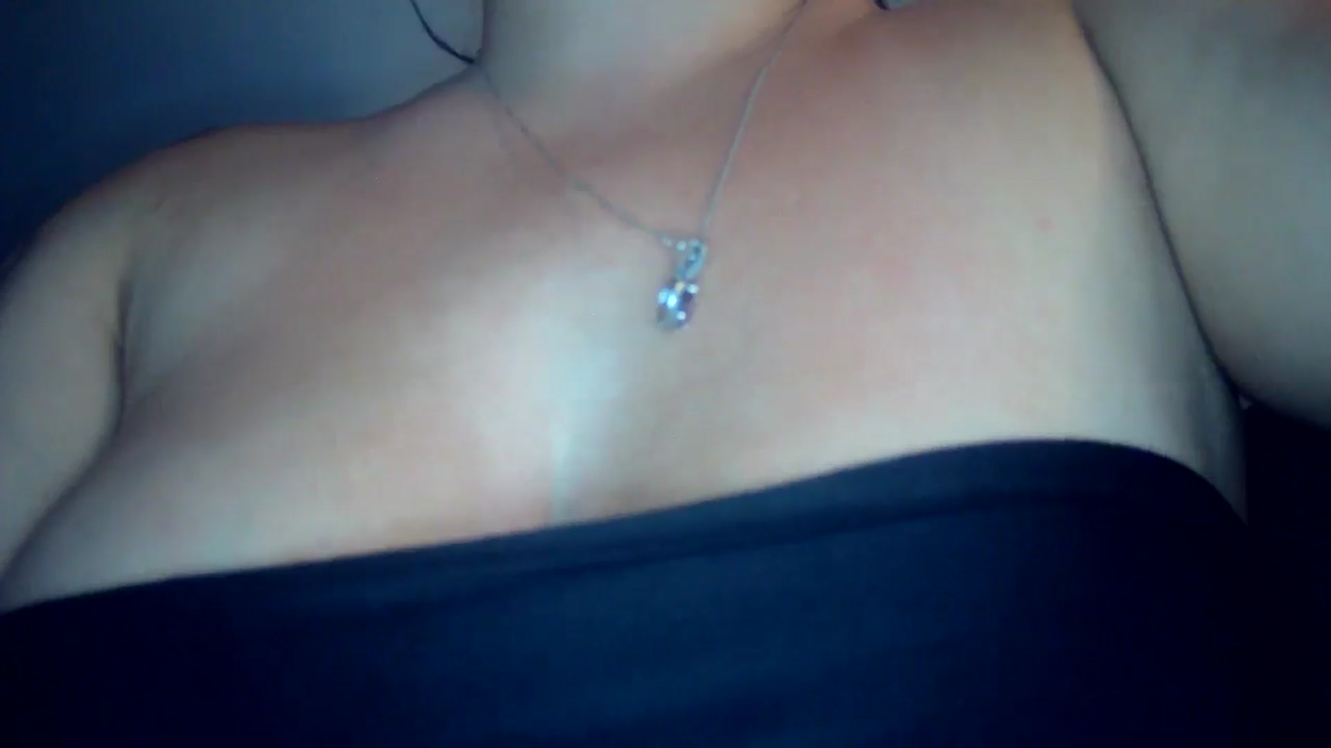 Gallery image thumbnail from EyeUkCandy's myfreecams stream on, 08/15/2024, 21:09 image 12 of 20