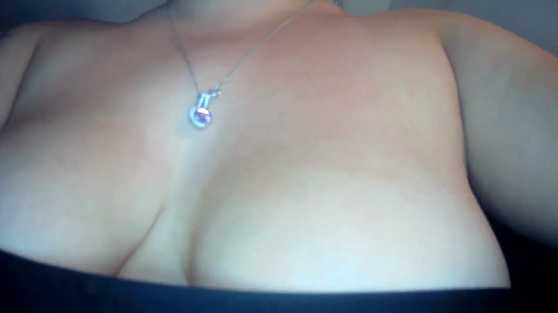 Gallery image thumbnail from EyeUkCandy's myfreecams stream on, 08/15/2024, 21:09 image 6 of 20