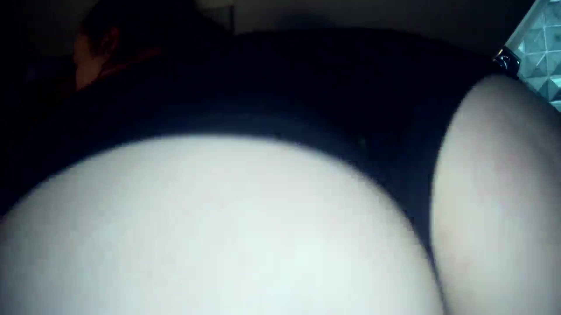 Gallery image thumbnail from EyeUkCandy's myfreecams stream on, 10/15/2024, 19:06 image 11 of 20