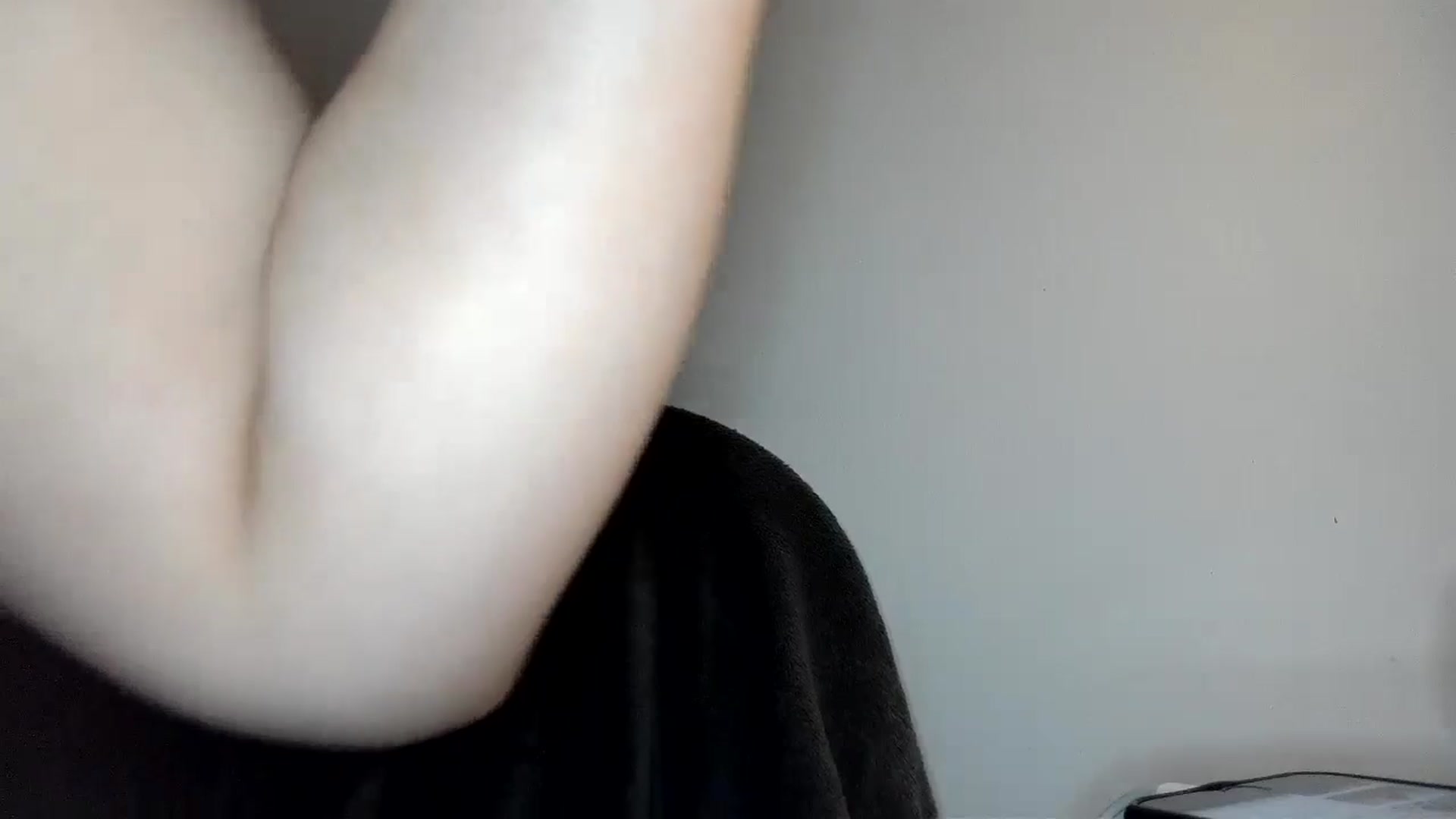 Gallery image thumbnail from EyeUkCandy's myfreecams stream on, 01/09/2025, 18:43 image 20 of 20
