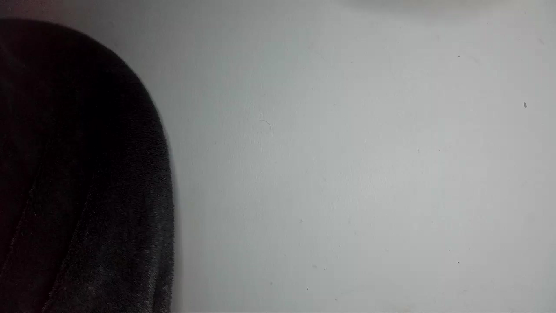 Gallery image thumbnail from EyeUkCandy's myfreecams stream on, 04/12/2025, 20:54 image 18 of 20