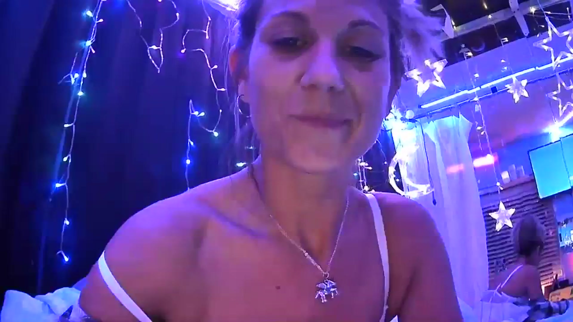 Gallery image thumbnail from Eyeyeyey69's myfreecams stream on, 03/12/2024, 09:59 image 16 of 20