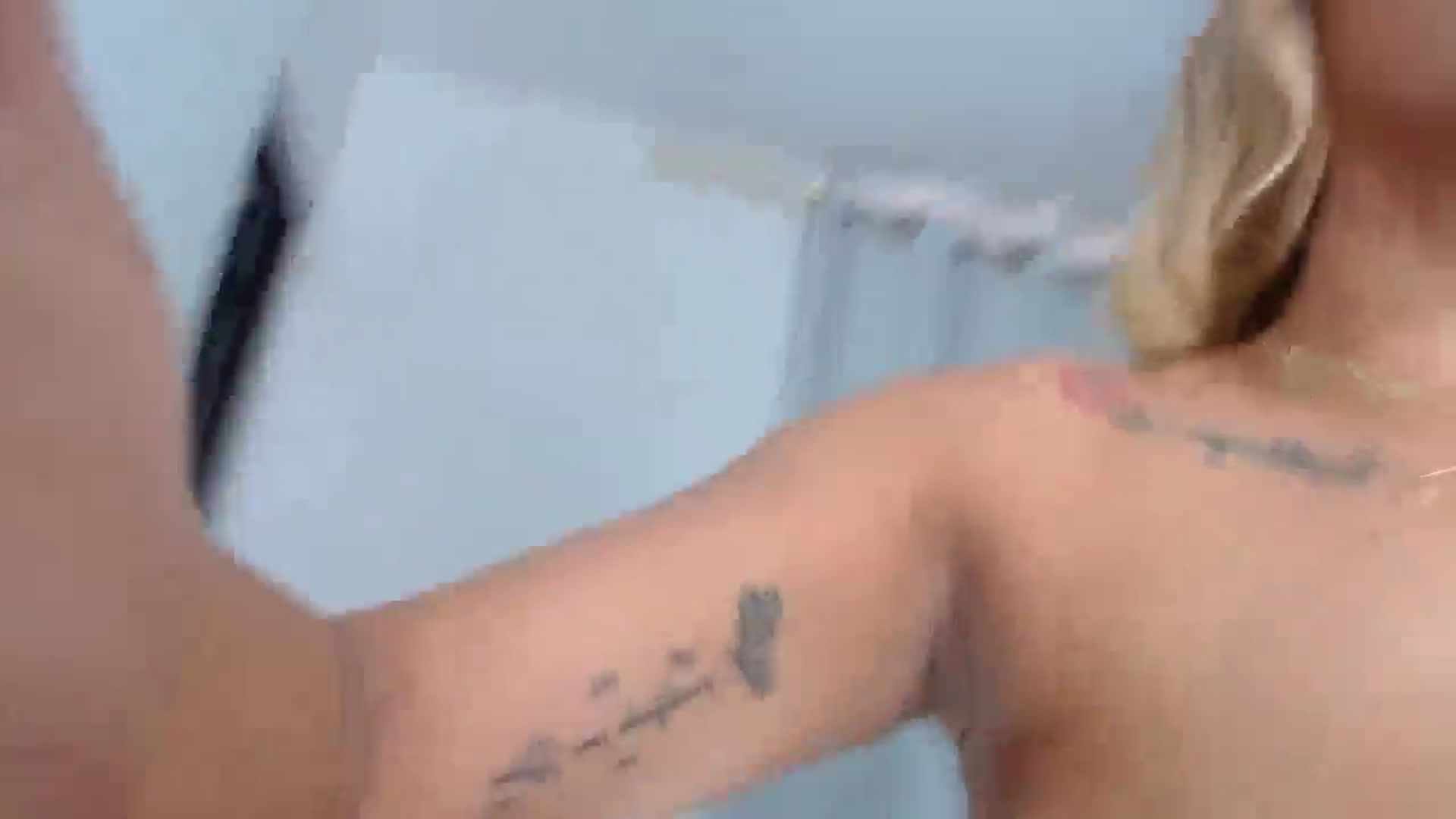 Gallery image thumbnail from Eylin_montana's myfreecams stream on, 01/03/2026, 20:15 image 9 of 20