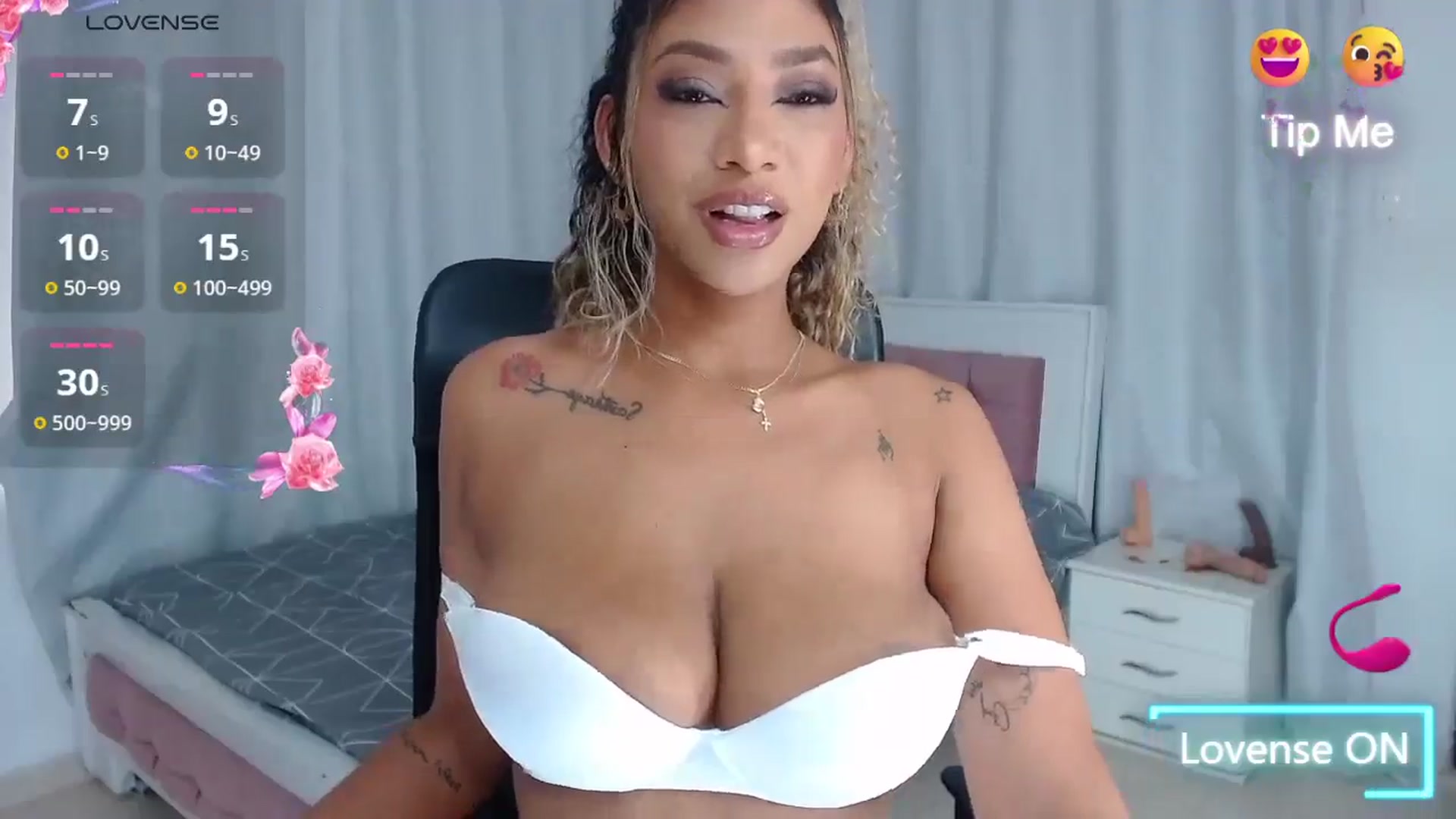 Gallery image thumbnail from Eylin_montana's myfreecams stream on, 01/17/2026, 19:09 image 6 of 20