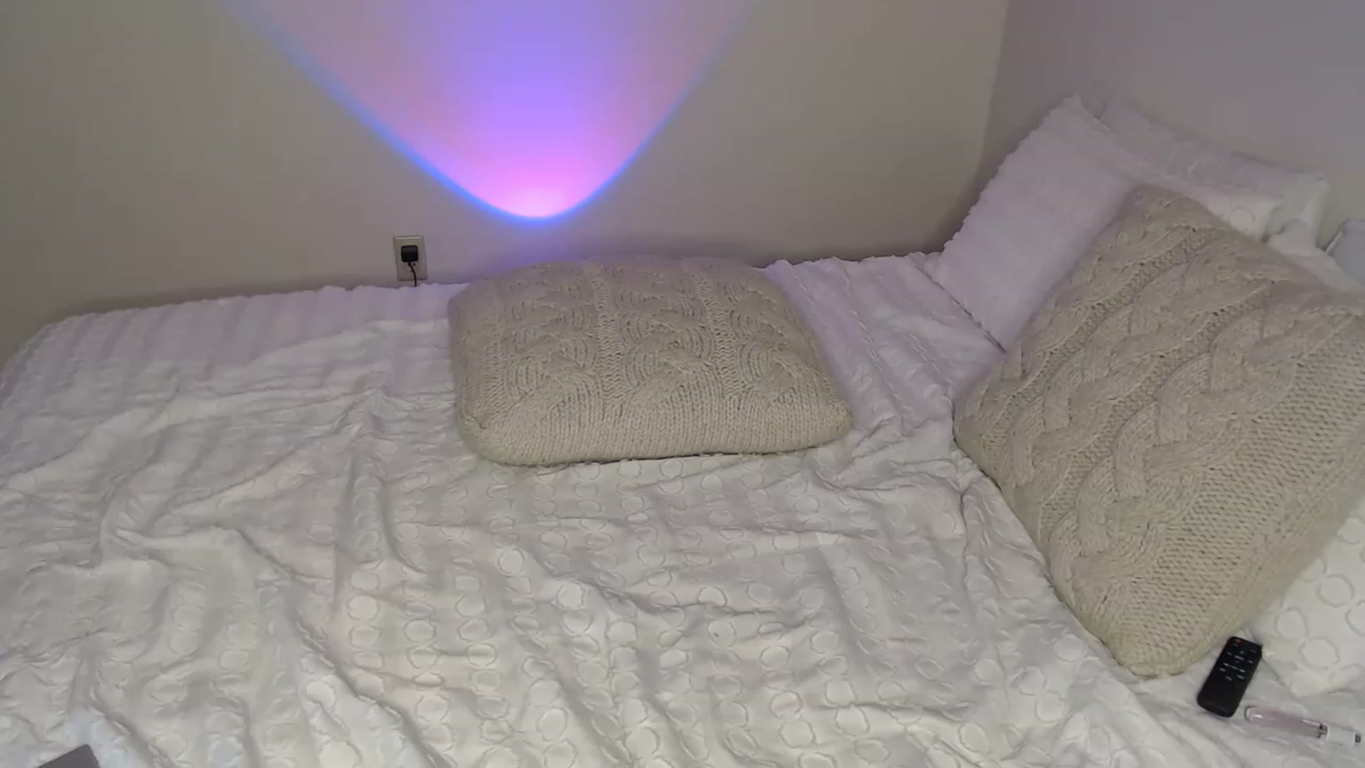 Gallery image thumbnail from Ezraxoxo's myfreecams stream on, 01/21/2023, 08:22 image 1 of 20