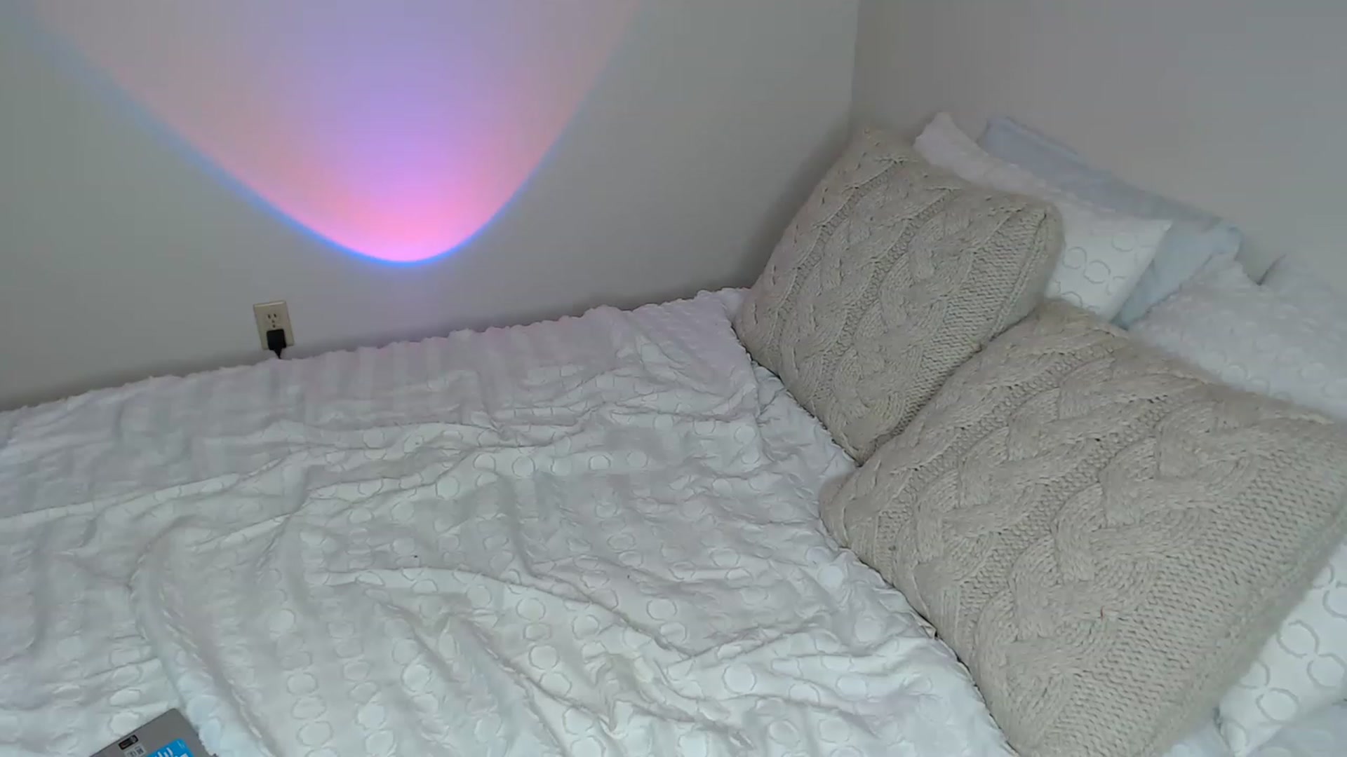 Gallery image thumbnail from Ezraxoxo's myfreecams stream on, 01/26/2023, 09:17 image 8 of 20