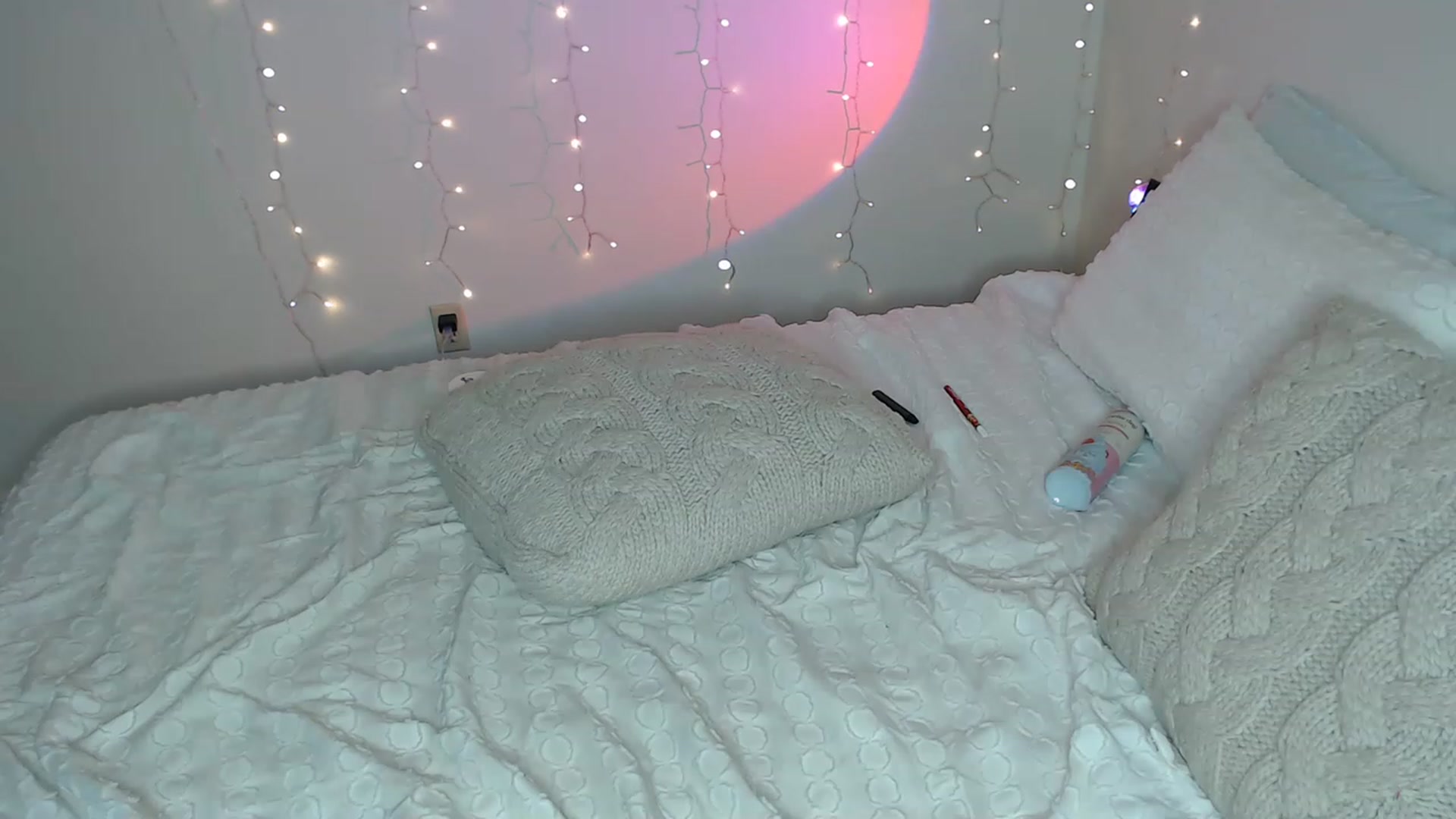 Gallery image thumbnail from Ezraxoxo's myfreecams stream on, 02/11/2023, 09:47 image 18 of 20