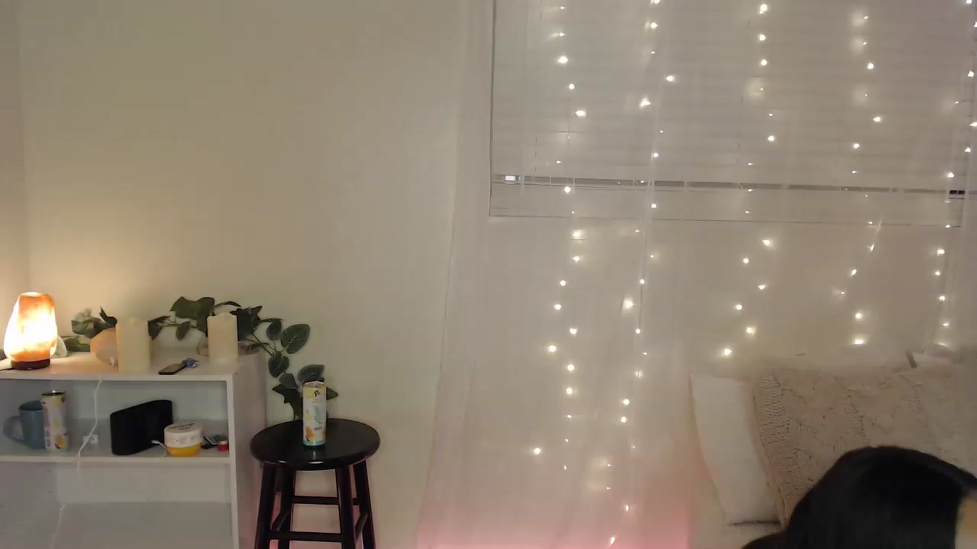 Gallery image thumbnail from Ezraxoxo's myfreecams stream on, 03/11/2023, 07:36 image 10 of 20