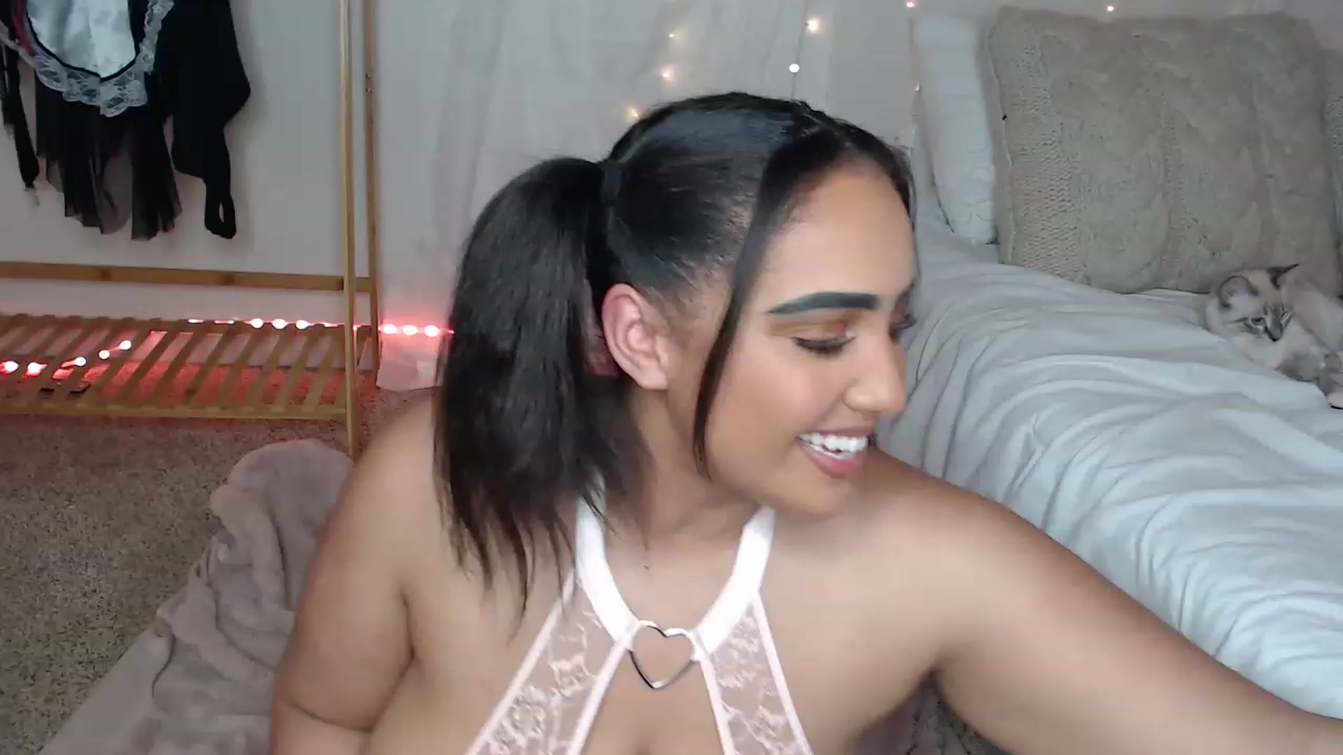 Gallery image thumbnail from Ezraxoxo's myfreecams stream on, 04/28/2023, 07:17 image 5 of 20