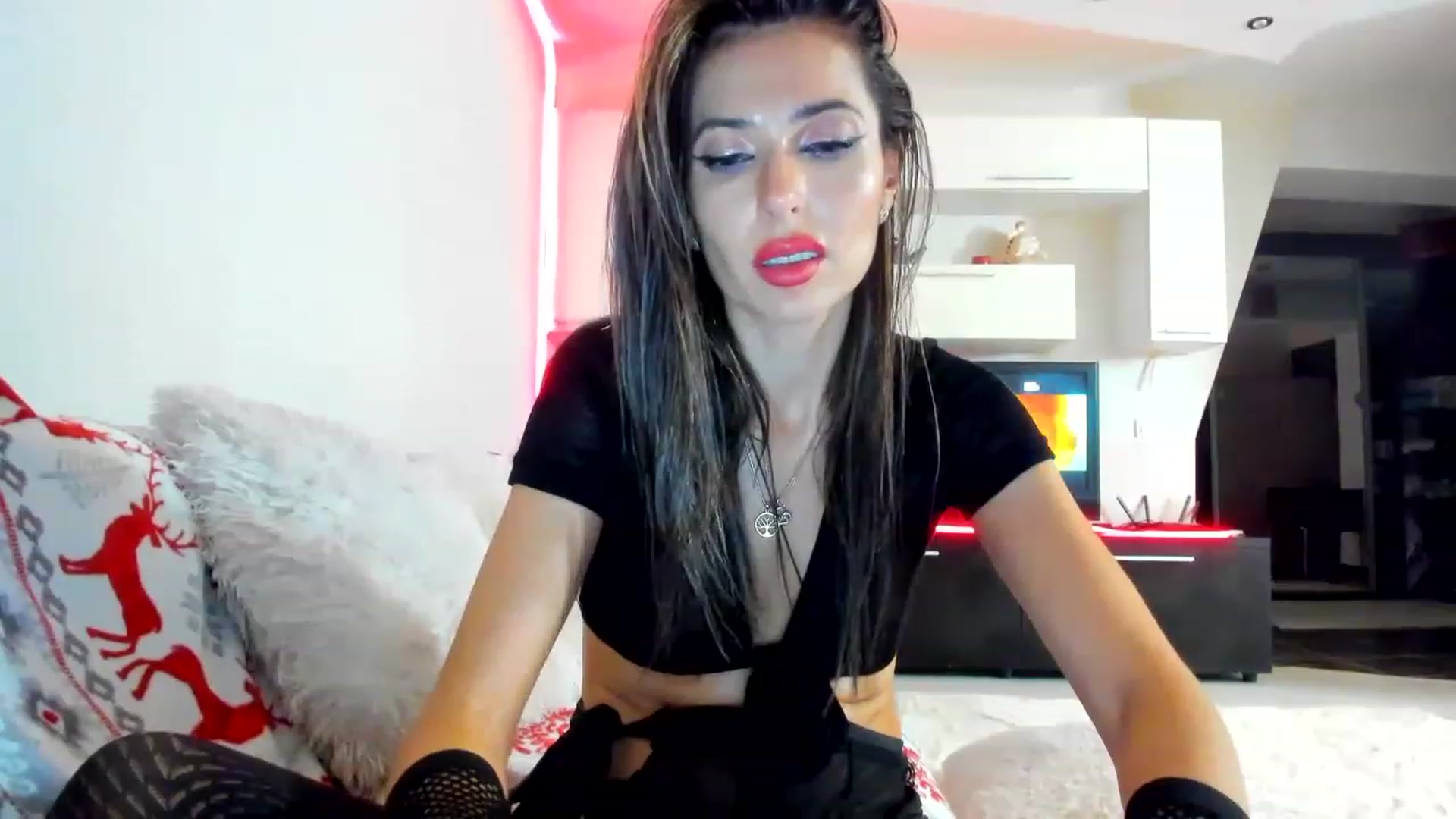 Gallery image thumbnail from FAT_Tna's myfreecams stream on, 01/21/2023, 07:40 image 7 of 20