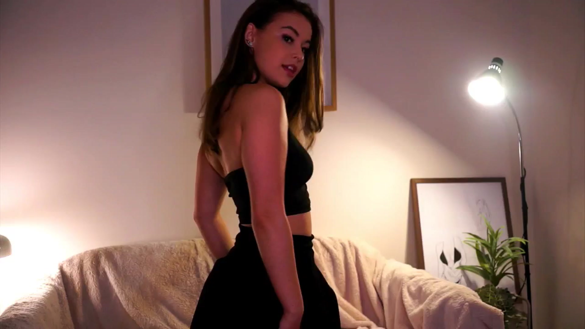 Gallery image thumbnail from FAWNette's myfreecams stream on, 03/29/2026, 12:24 image 2 of 20