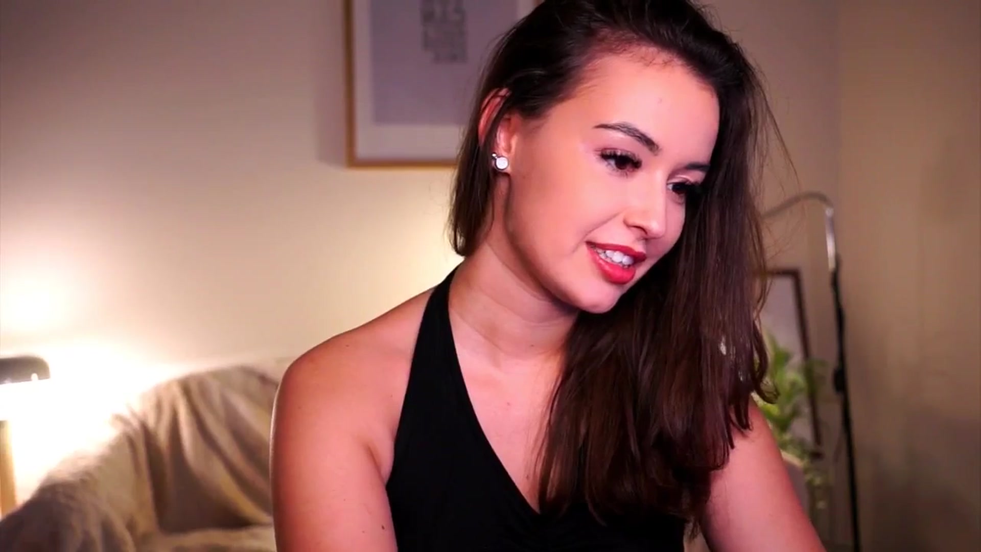 Gallery image thumbnail from FAWNette's myfreecams stream on, 03/29/2026, 15:04 image 7 of 20