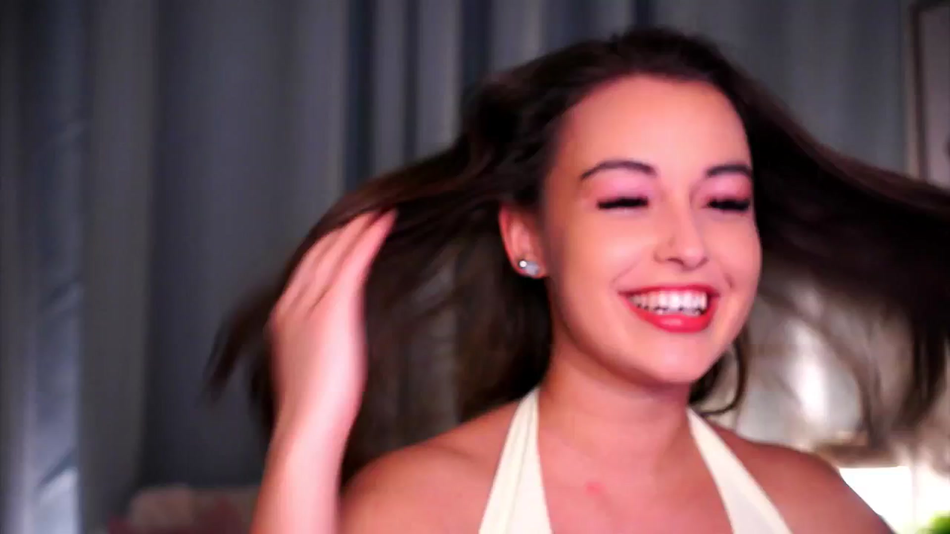 Gallery image thumbnail from FAWNette's myfreecams stream on, 04/09/2026, 19:09 image 16 of 20