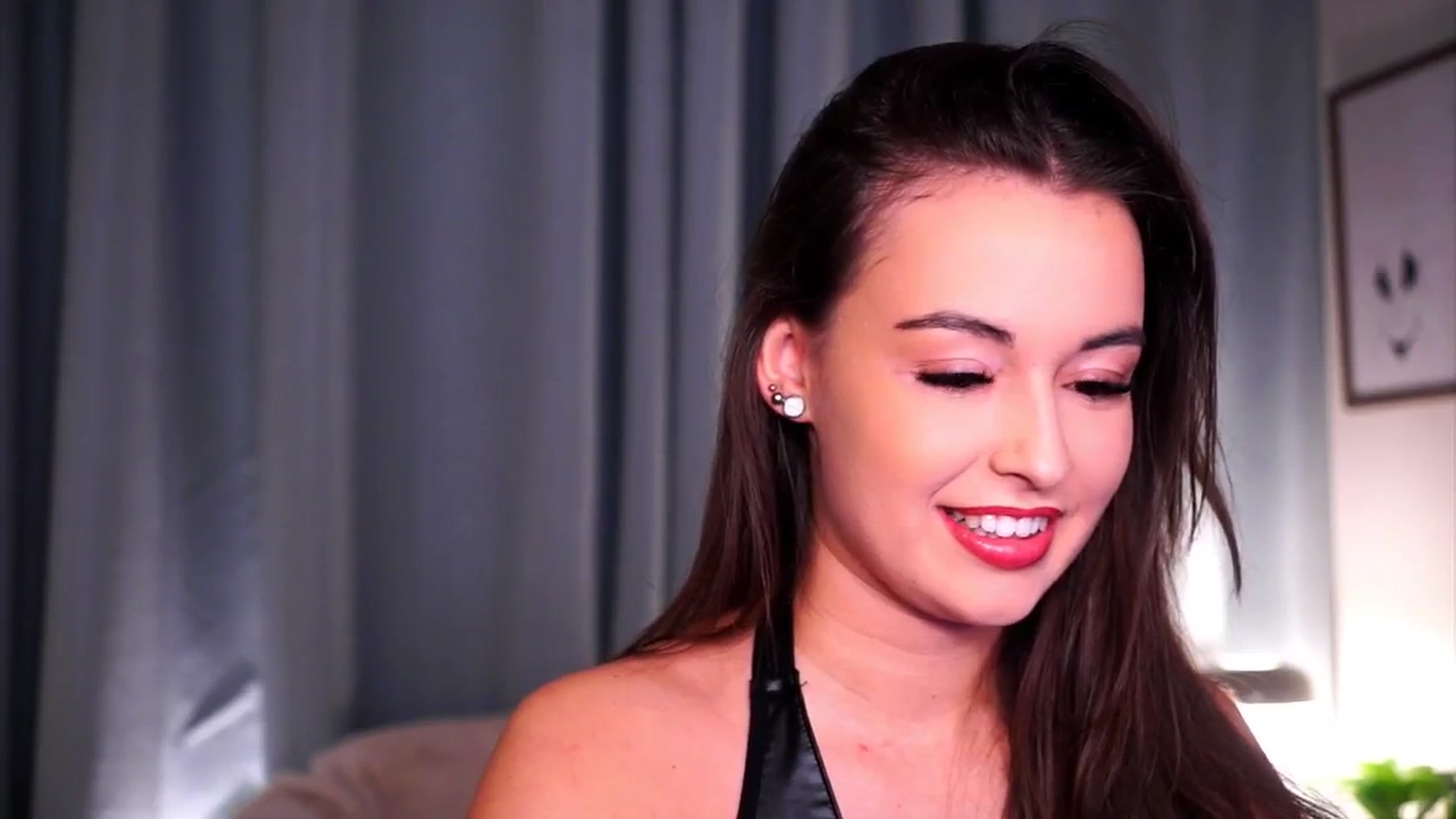 Gallery image thumbnail from FAWNette's myfreecams stream on, 04/10/2026, 13:46 image 3 of 20