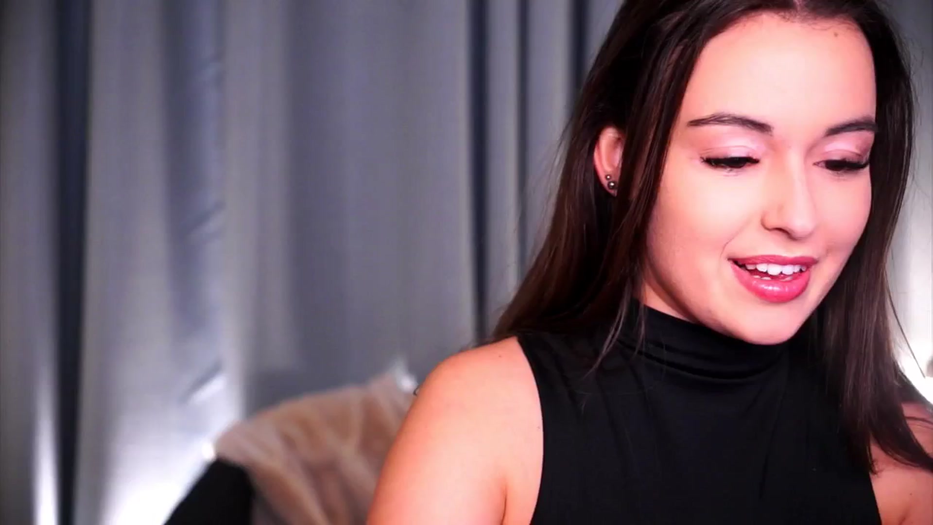Gallery image thumbnail from FAWNette's myfreecams stream on, 04/11/2026, 15:01 image 3 of 20