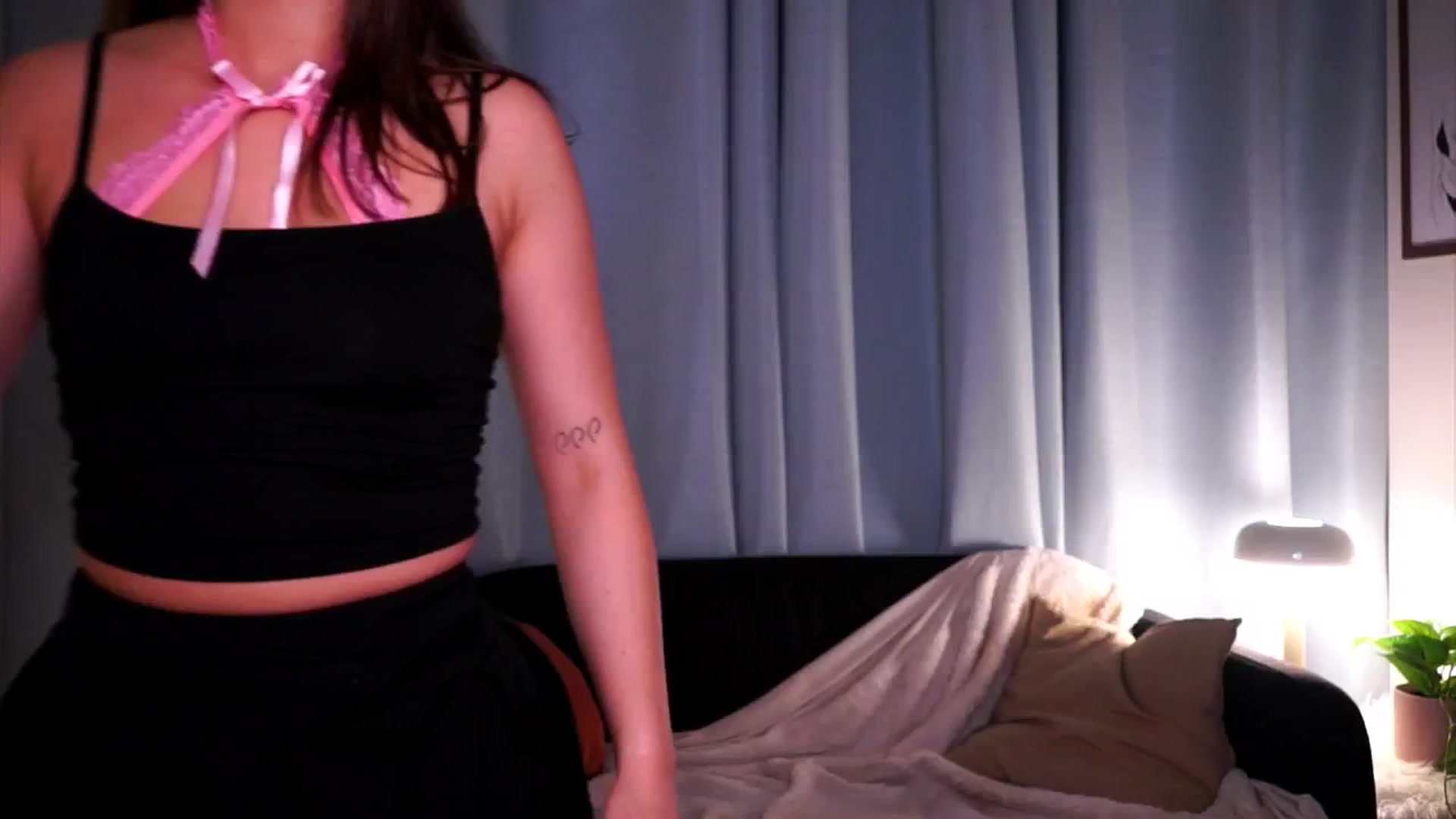Gallery image thumbnail from FAWNette's myfreecams stream on, 04/15/2026, 22:19 image 18 of 20