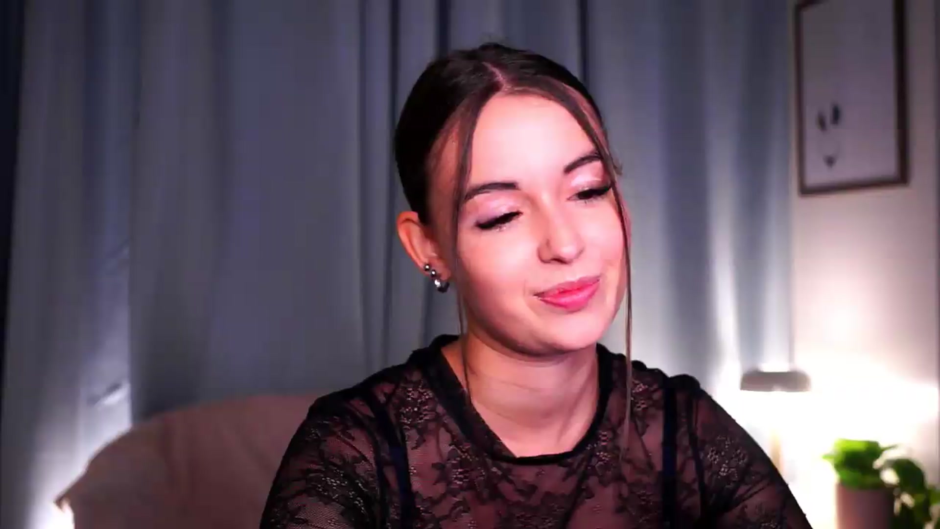 Gallery image thumbnail from FAWNette's myfreecams stream on, 05/07/2026, 19:55 image 8 of 20