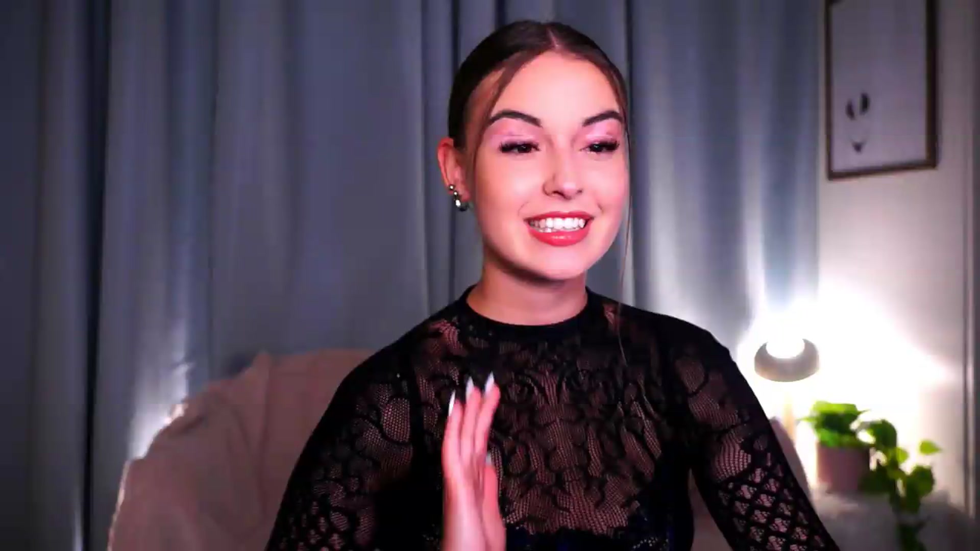 Gallery image thumbnail from FAWNette's myfreecams stream on, 05/12/2026, 17:56 image 2 of 20