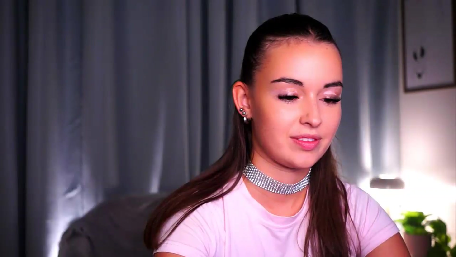 Gallery image thumbnail from FAWNette's myfreecams stream on, 05/17/2026, 14:23 image 12 of 20