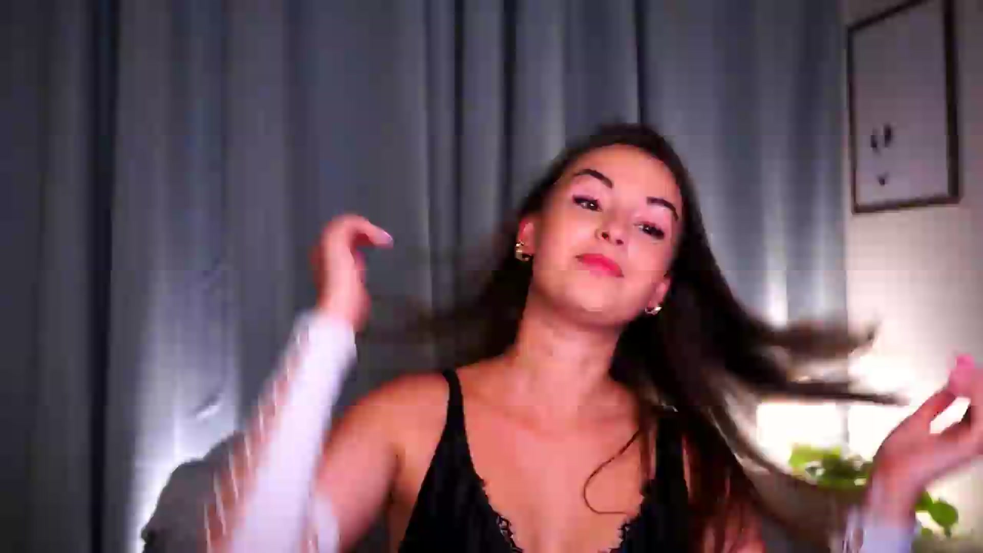 Gallery image thumbnail from FAWNette's myfreecams stream on, 05/28/2026, 17:43 image 19 of 20