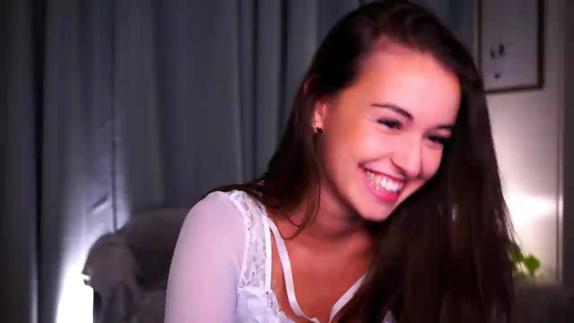 Gallery image thumbnail from FAWNette's myfreecams stream on, 06/02/2026, 21:00 image 2 of 20