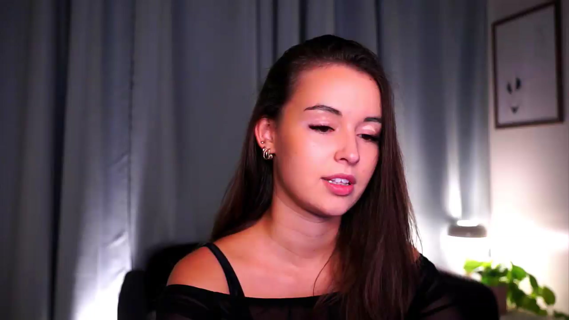 Gallery image thumbnail from FAWNette's myfreecams stream on, 06/08/2026, 18:00 image 15 of 20
