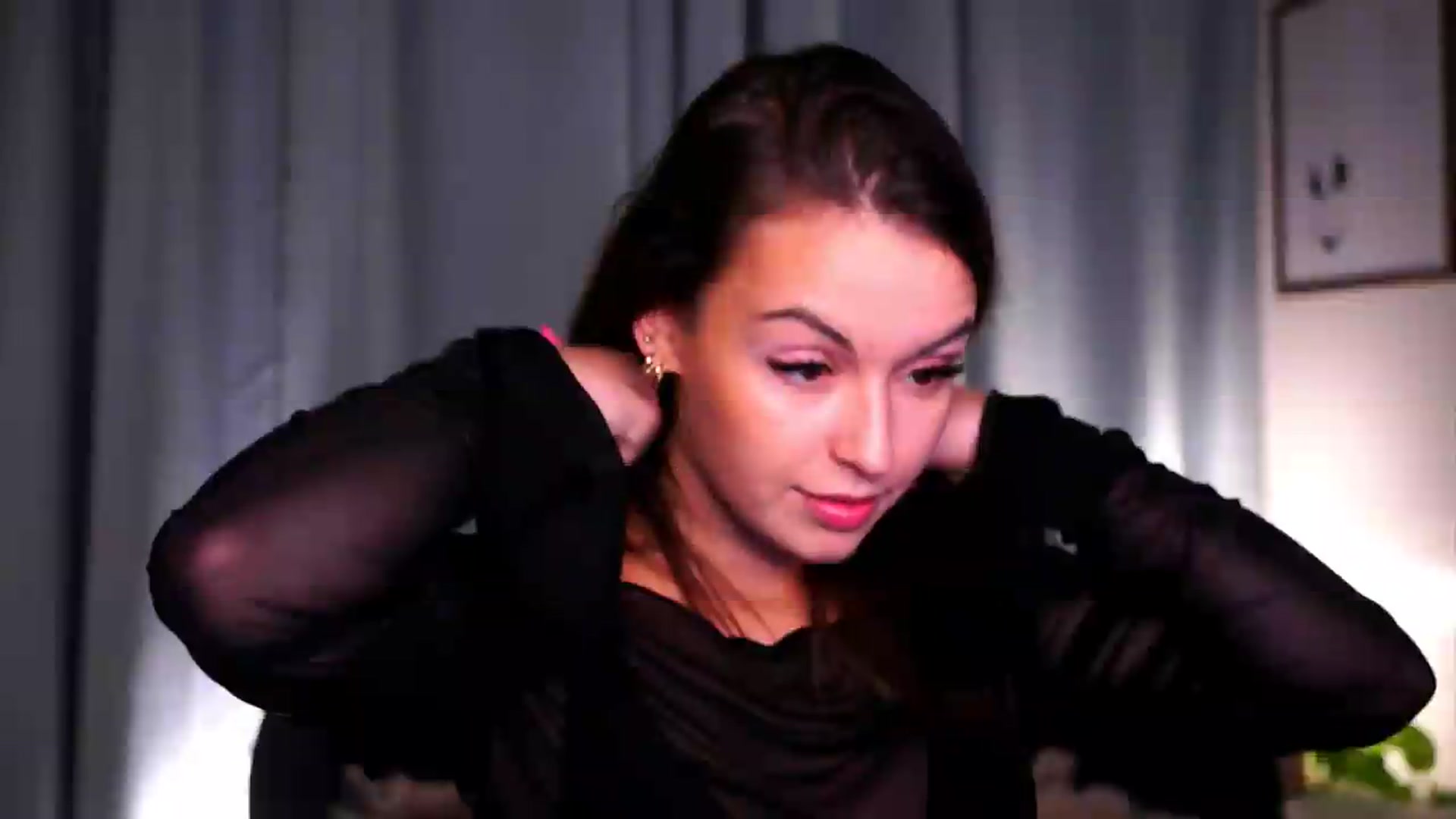 Gallery image thumbnail from FAWNette's myfreecams stream on, 06/08/2026, 20:39 image 11 of 20
