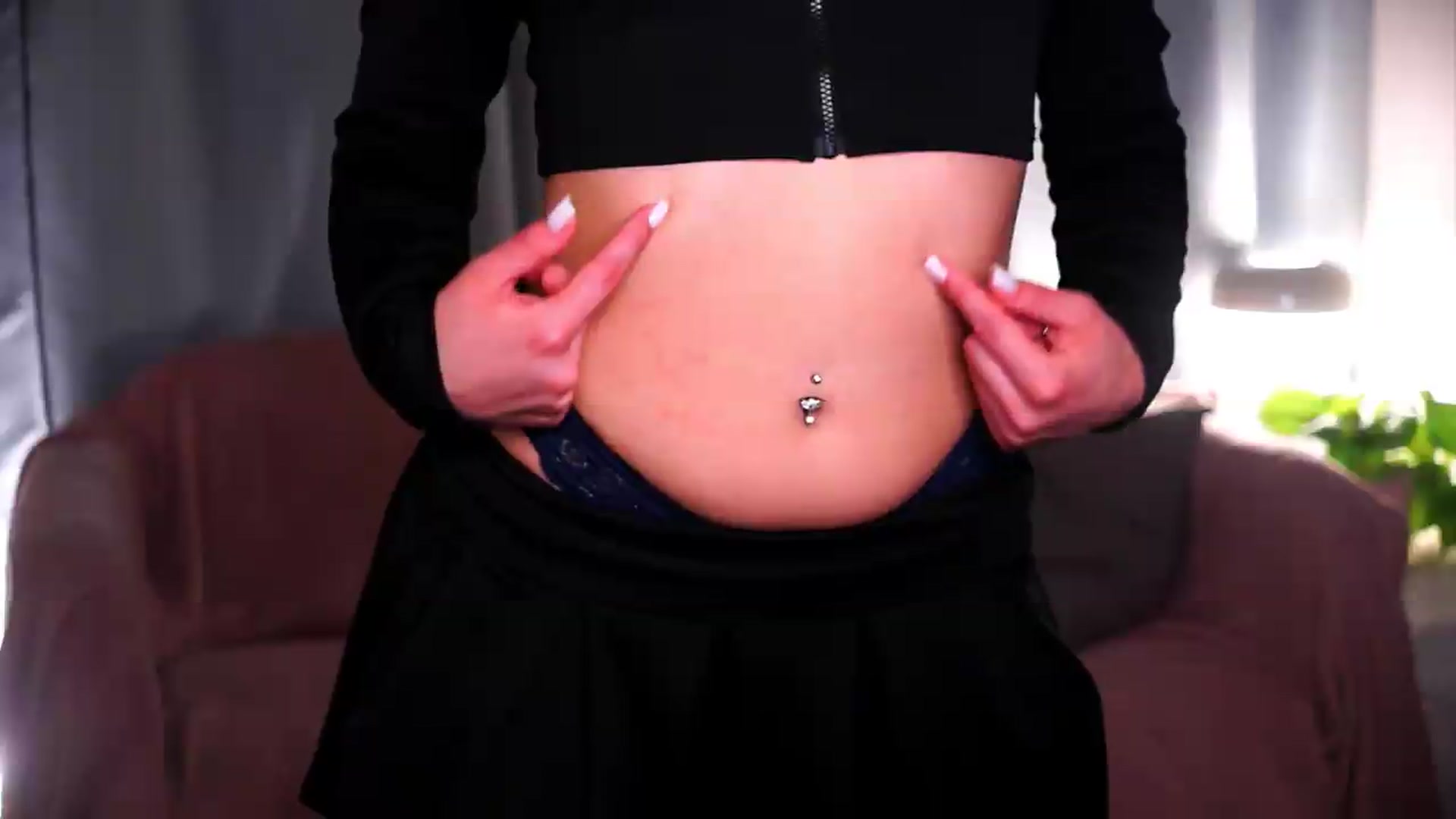 Gallery image thumbnail from FAWNette's myfreecams stream on, 06/18/2026, 17:45 image 5 of 20