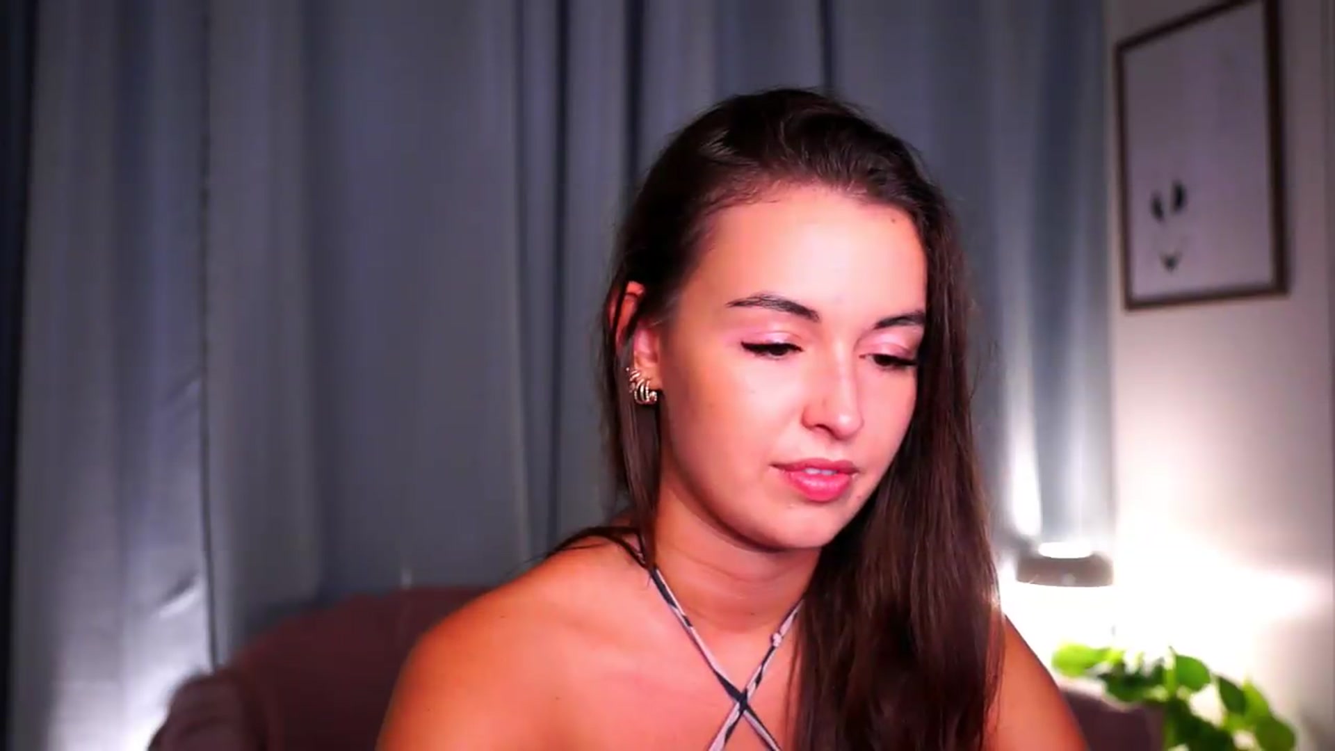 Gallery image thumbnail from FAWNette's myfreecams stream on, 06/25/2026, 17:16 image 14 of 20