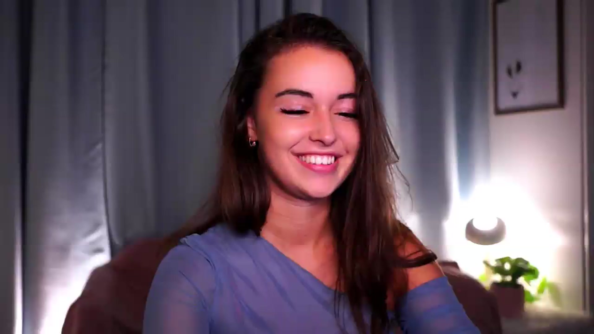Gallery image thumbnail from FAWNette's myfreecams stream on, 06/28/2026, 15:01 image 15 of 20
