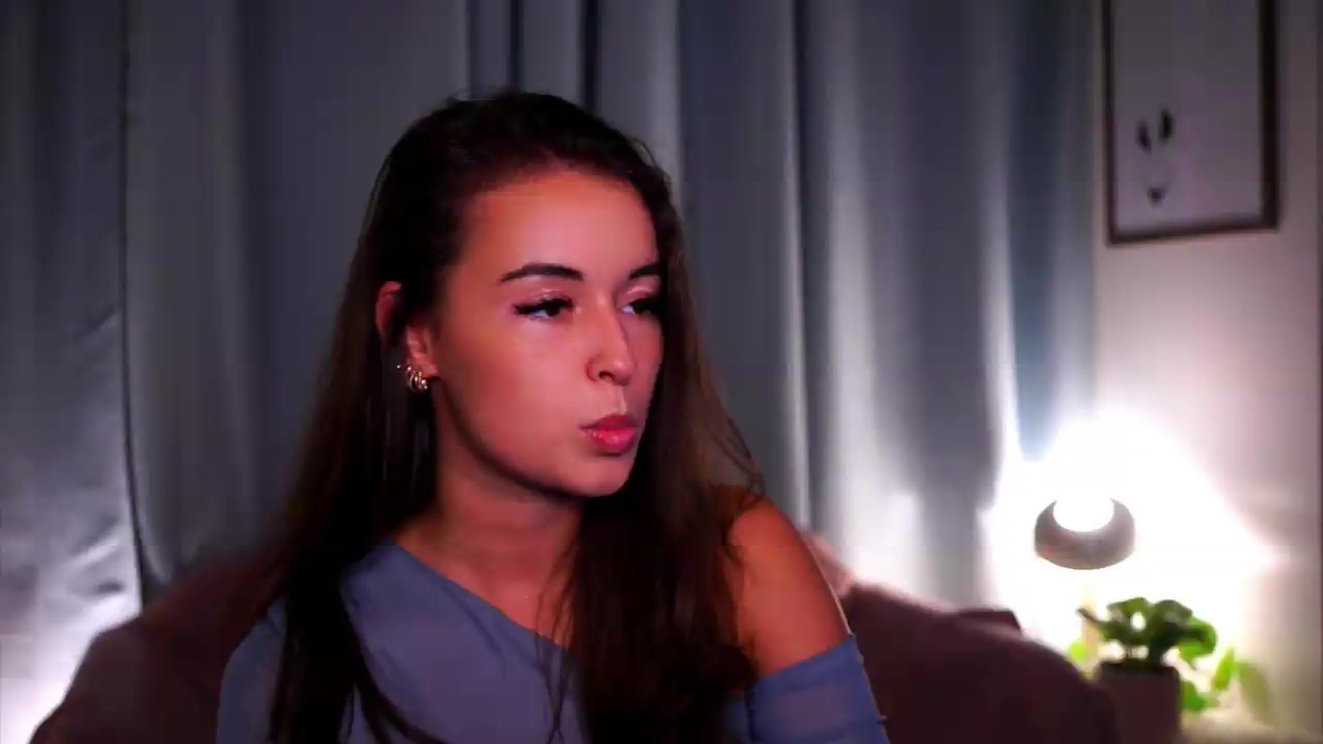 Gallery image thumbnail from FAWNette's myfreecams stream on, 06/28/2026, 15:01 image 6 of 20