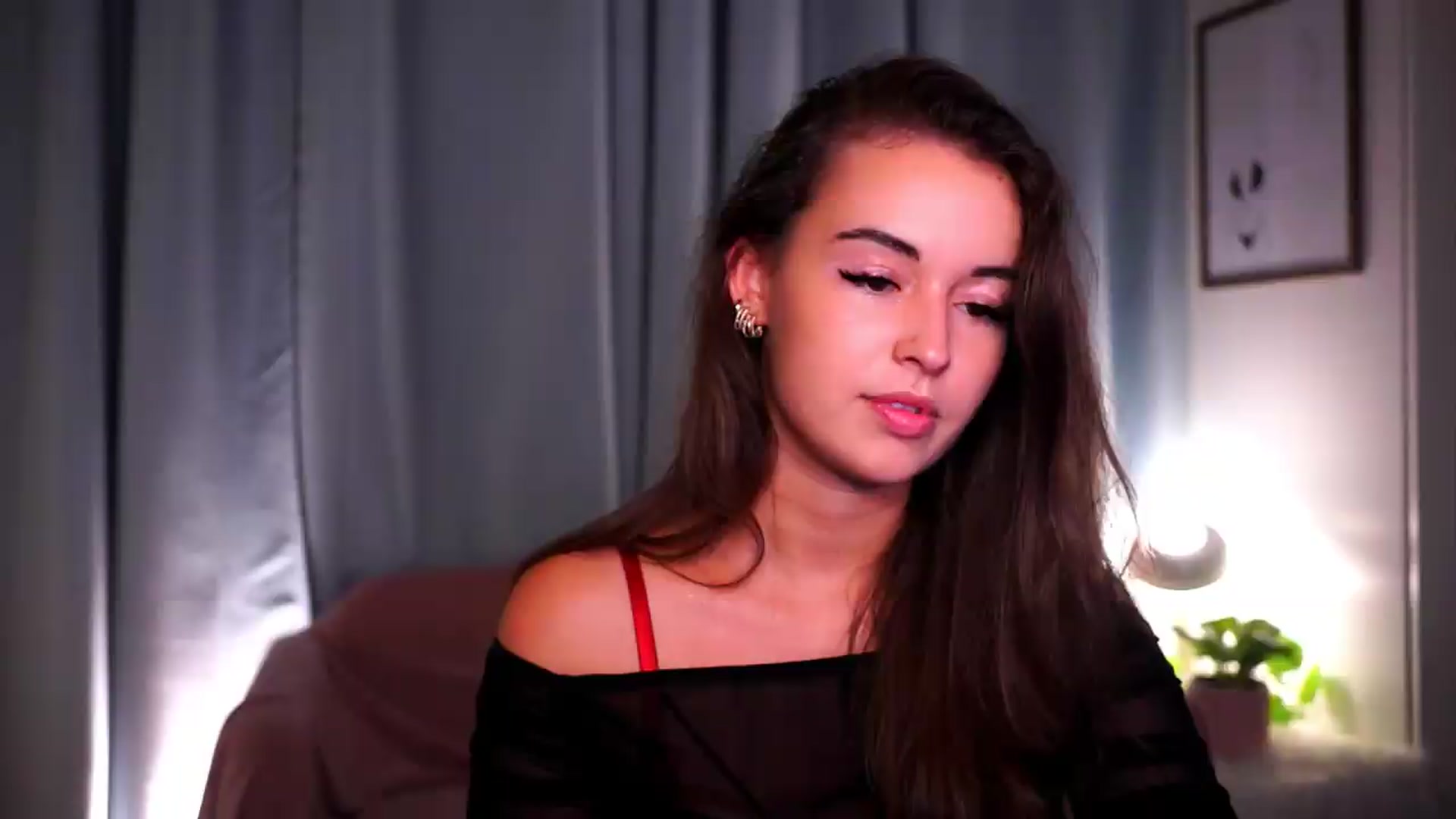 Gallery image thumbnail from FAWNette's myfreecams stream on, 06/28/2026, 16:26 image 16 of 20
