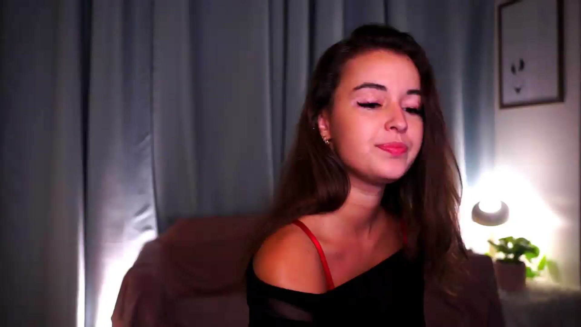Gallery image thumbnail from FAWNette's myfreecams stream on, 06/28/2026, 18:08 image 11 of 20