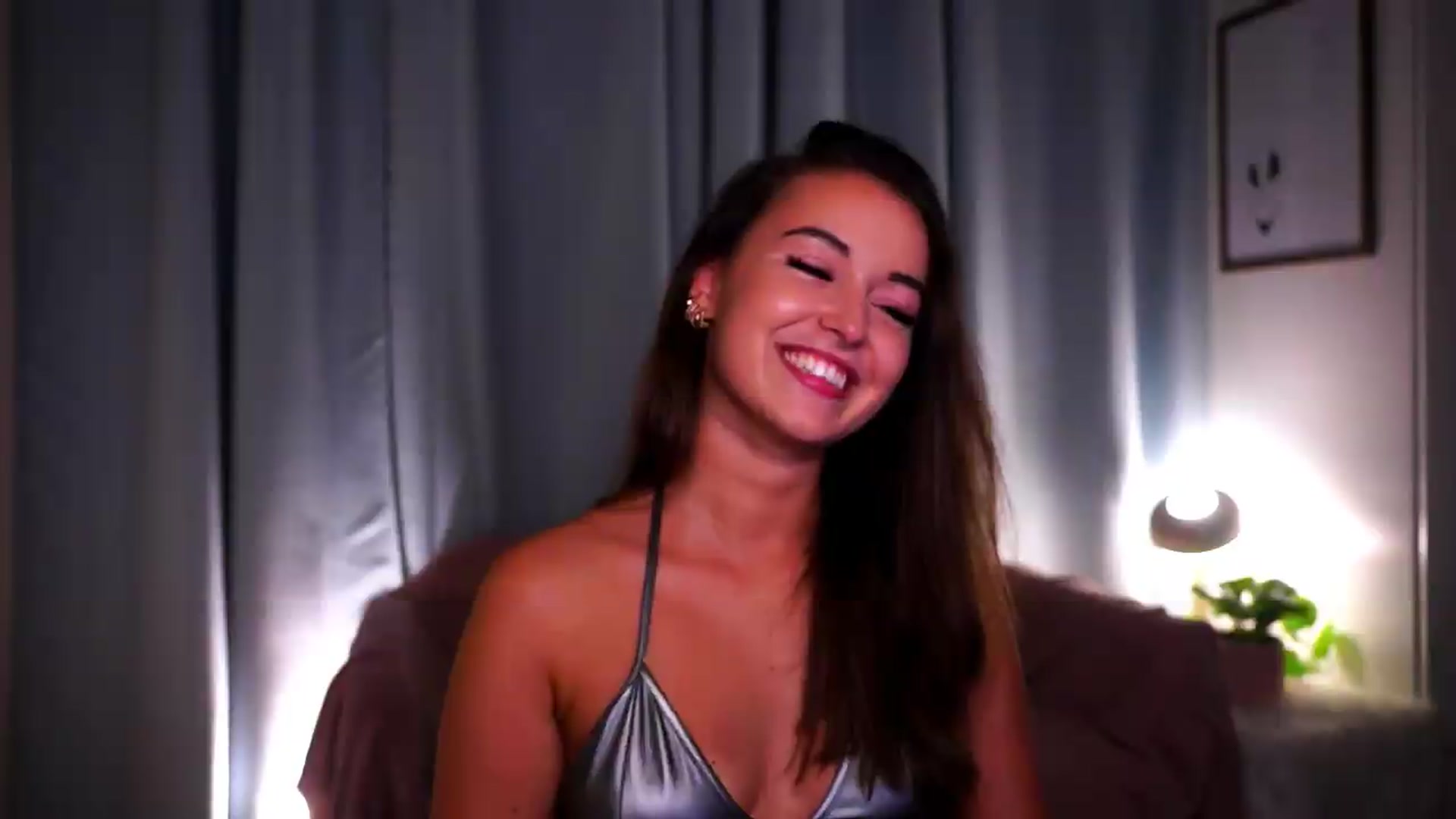 Gallery image thumbnail from FAWNette's myfreecams stream on, 06/29/2026, 17:21 image 5 of 20