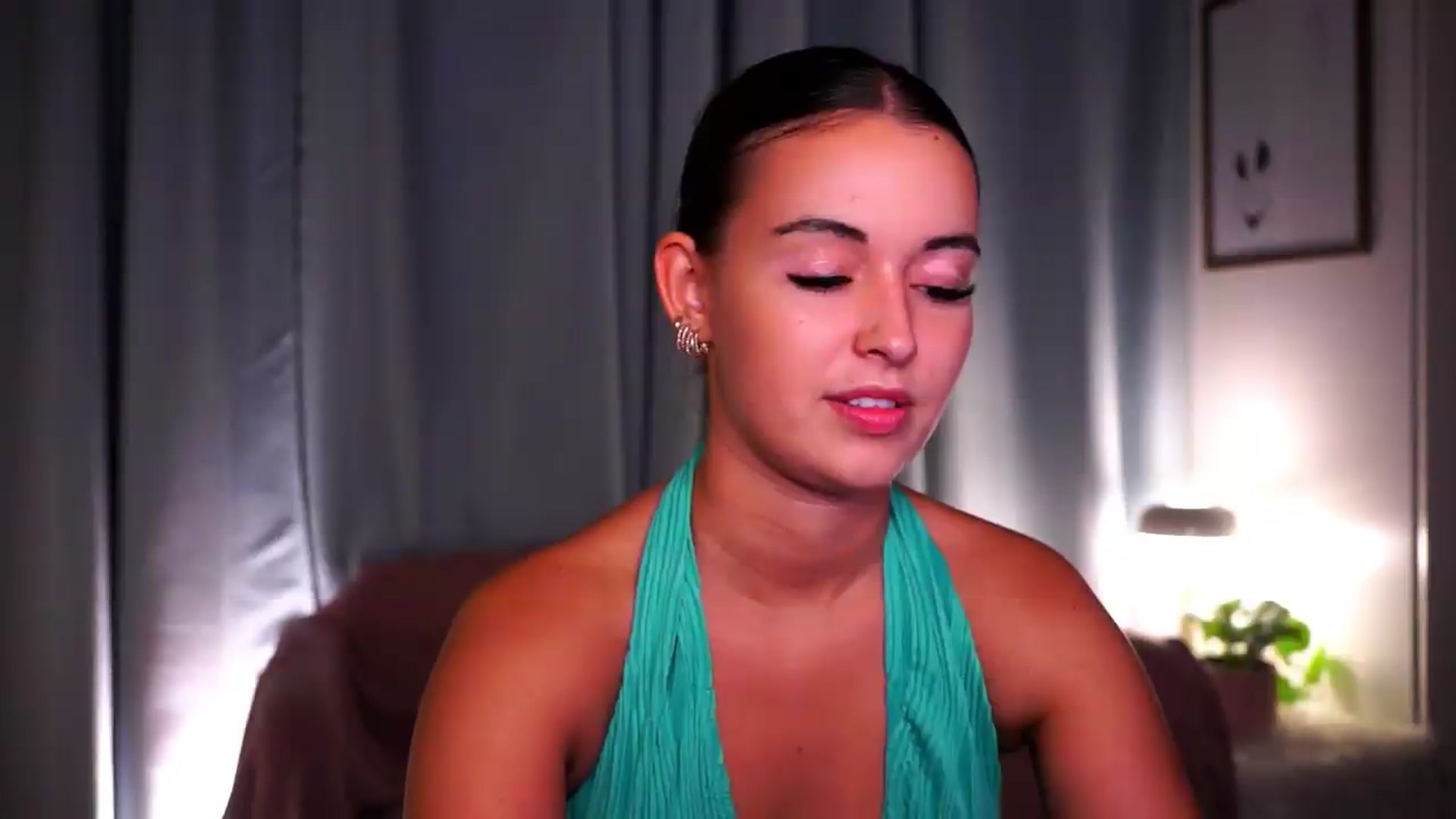 Gallery image thumbnail from FAWNette's myfreecams stream on, 07/01/2026, 18:57 image 4 of 20