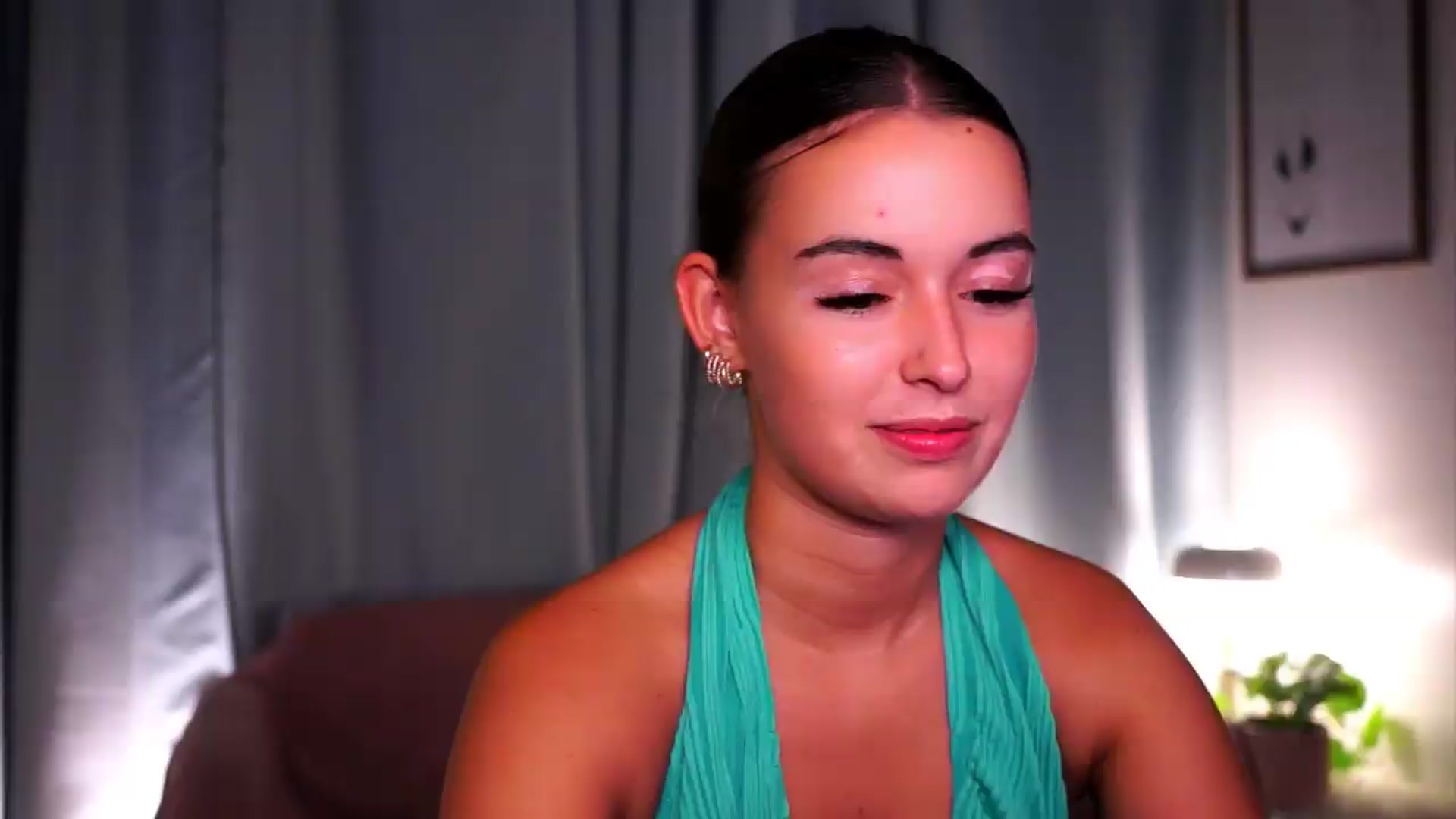 Gallery image thumbnail from FAWNette's myfreecams stream on, 07/01/2026, 21:00 image 6 of 20