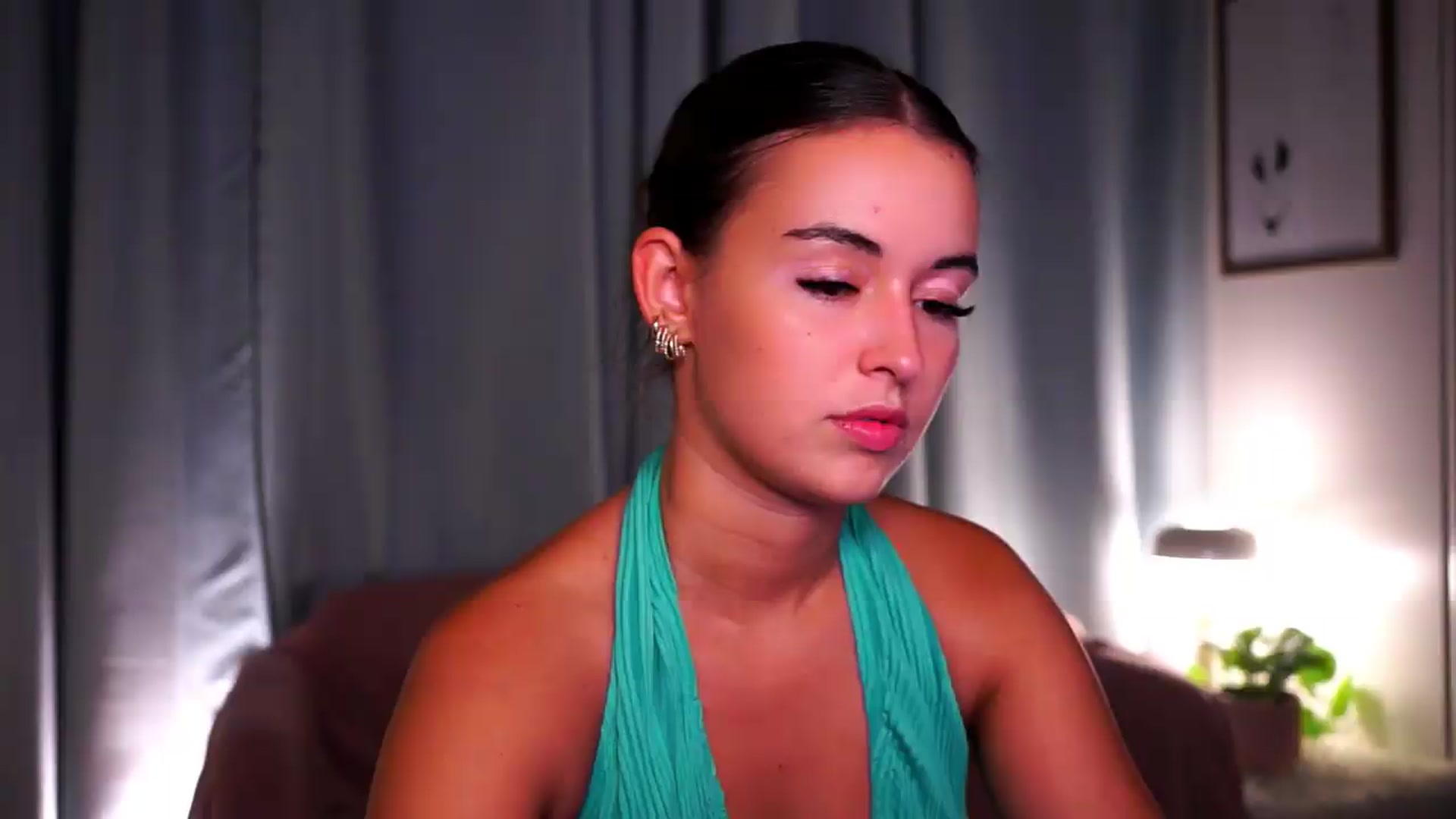 Gallery image thumbnail from FAWNette's myfreecams stream on, 07/01/2026, 21:00 image 18 of 20