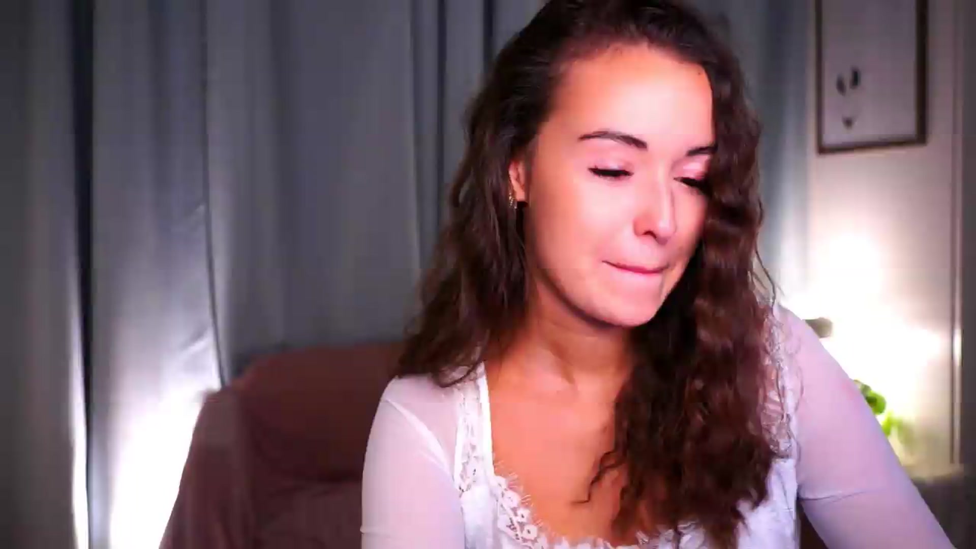 Gallery image thumbnail from FAWNette's myfreecams stream on, 07/09/2026, 11:10 image 12 of 20