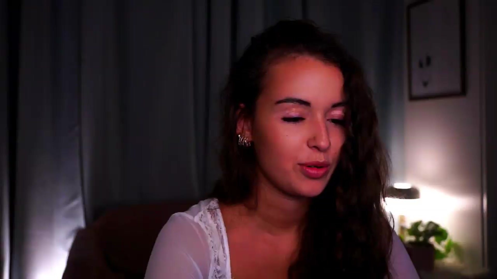 Gallery image thumbnail from FAWNette's myfreecams stream on, 07/09/2026, 14:33 image 13 of 20