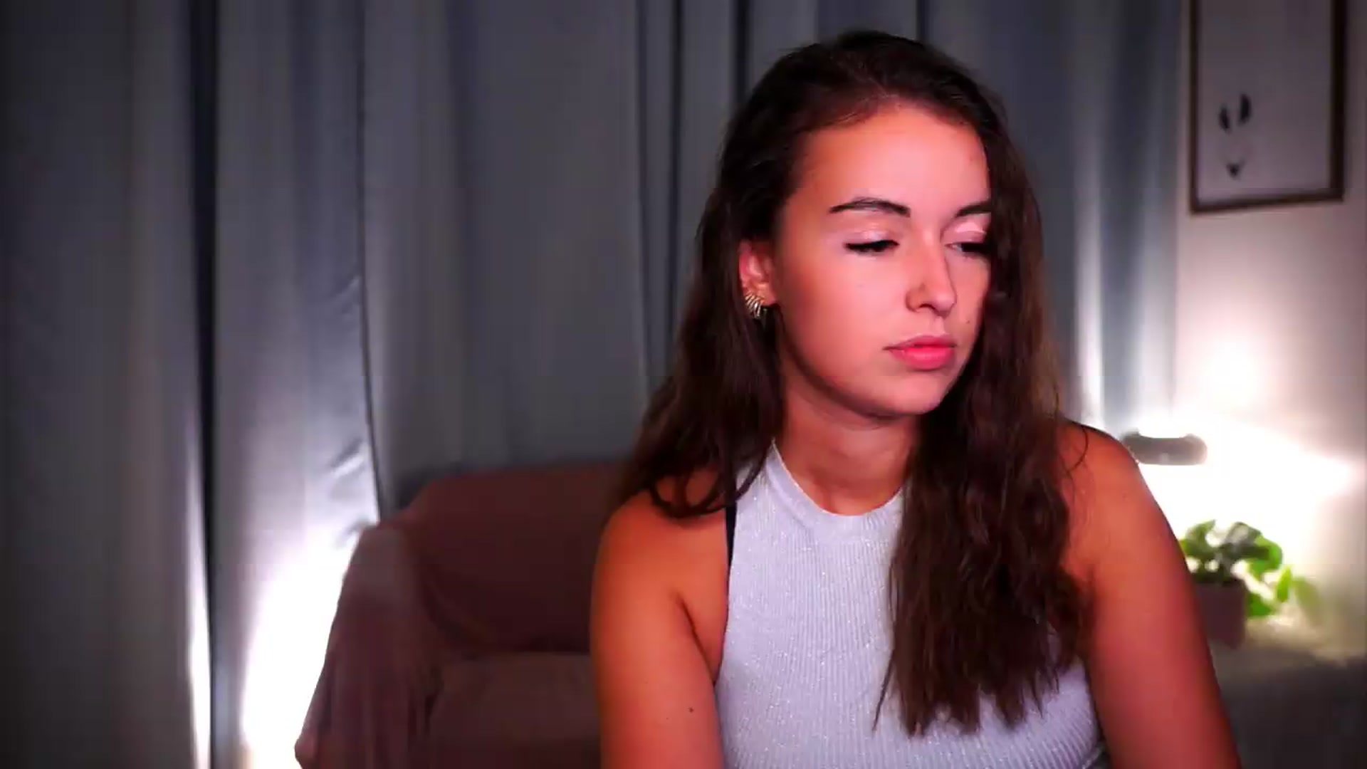 Gallery image thumbnail from FAWNette's myfreecams stream on, 07/10/2026, 14:37 image 3 of 20