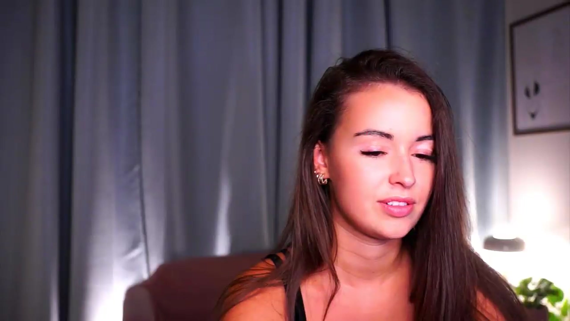 Gallery image thumbnail from FAWNette's myfreecams stream on, 07/13/2026, 20:04 image 17 of 20