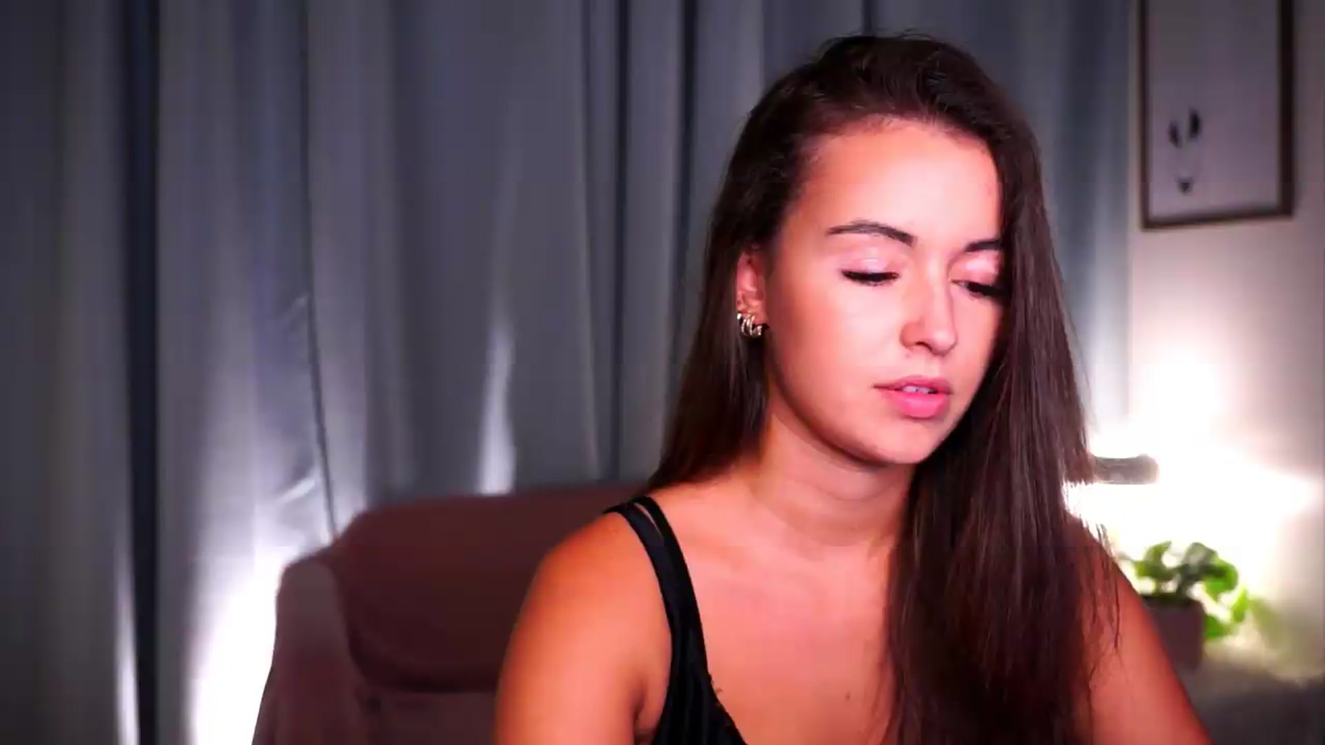 Gallery image thumbnail from FAWNette's myfreecams stream on, 07/13/2026, 20:04 image 5 of 20