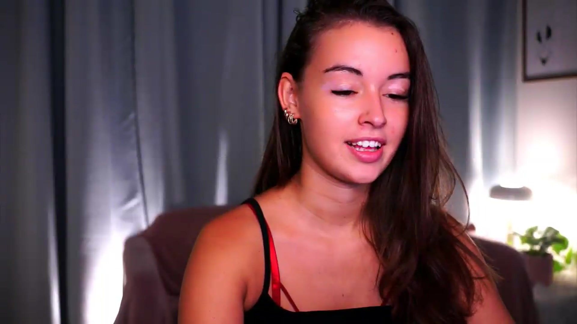 Gallery image thumbnail from FAWNette's myfreecams stream on, 07/15/2026, 11:02 image 7 of 20