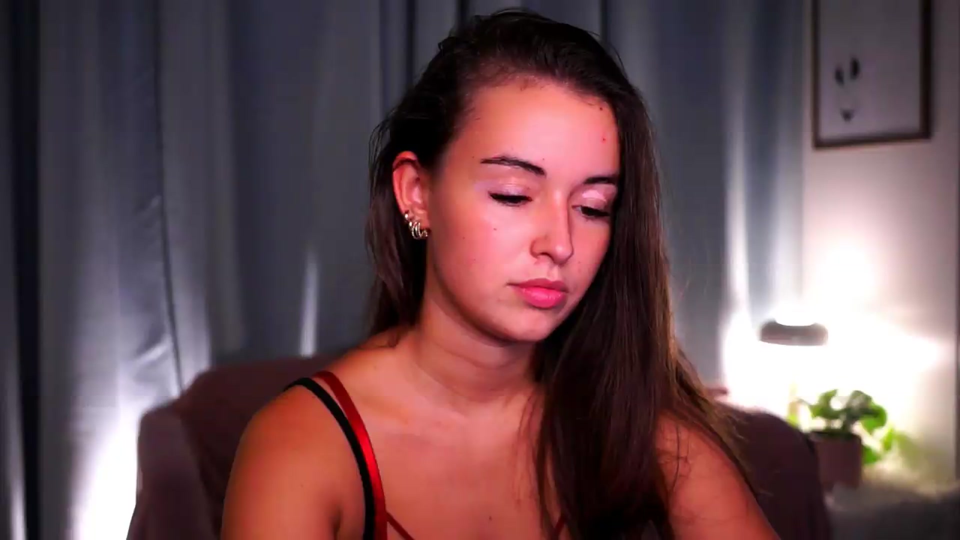 Gallery image thumbnail from FAWNette's myfreecams stream on, 07/15/2026, 14:53 image 19 of 20